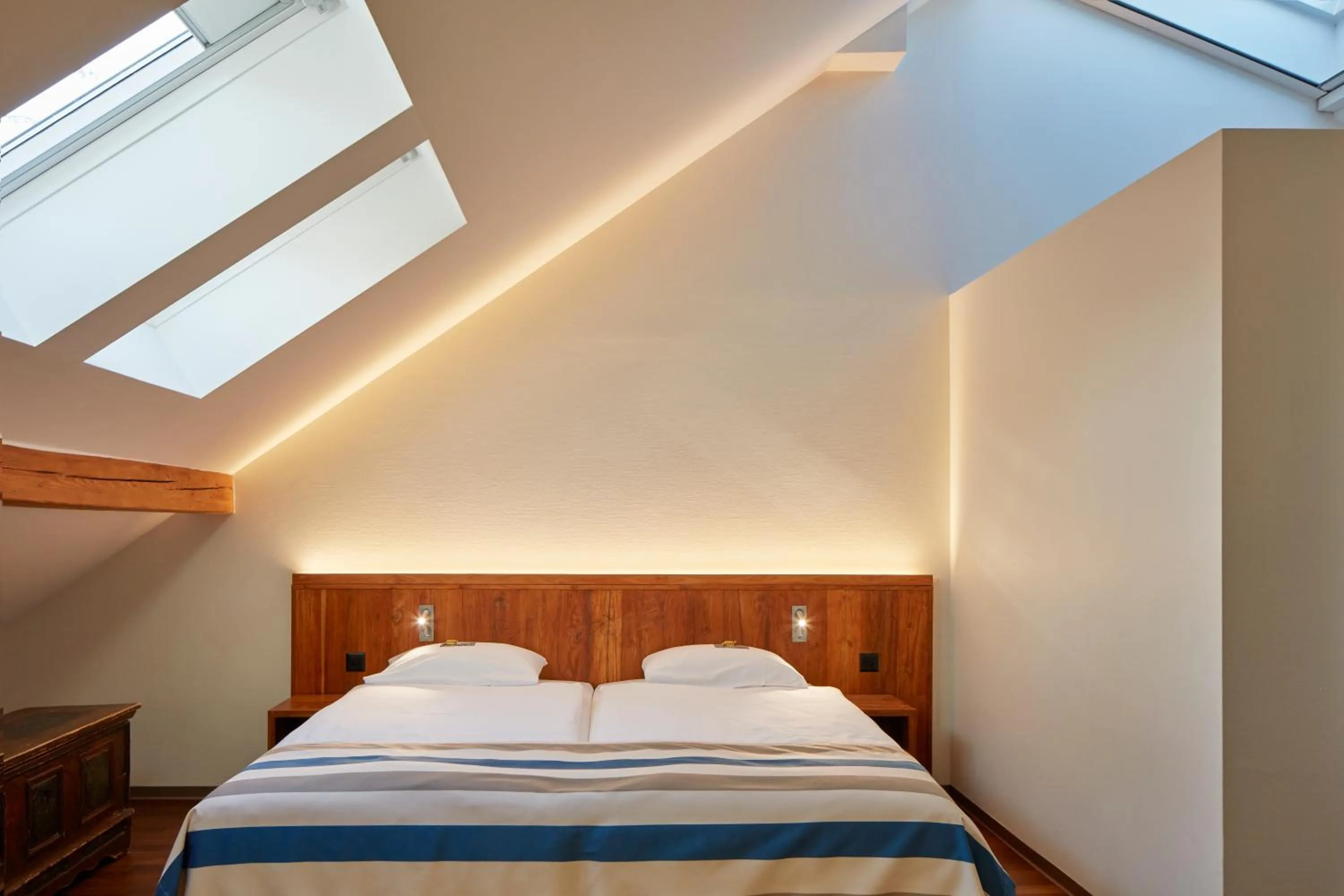 Bed in Hotel Adler Zürich