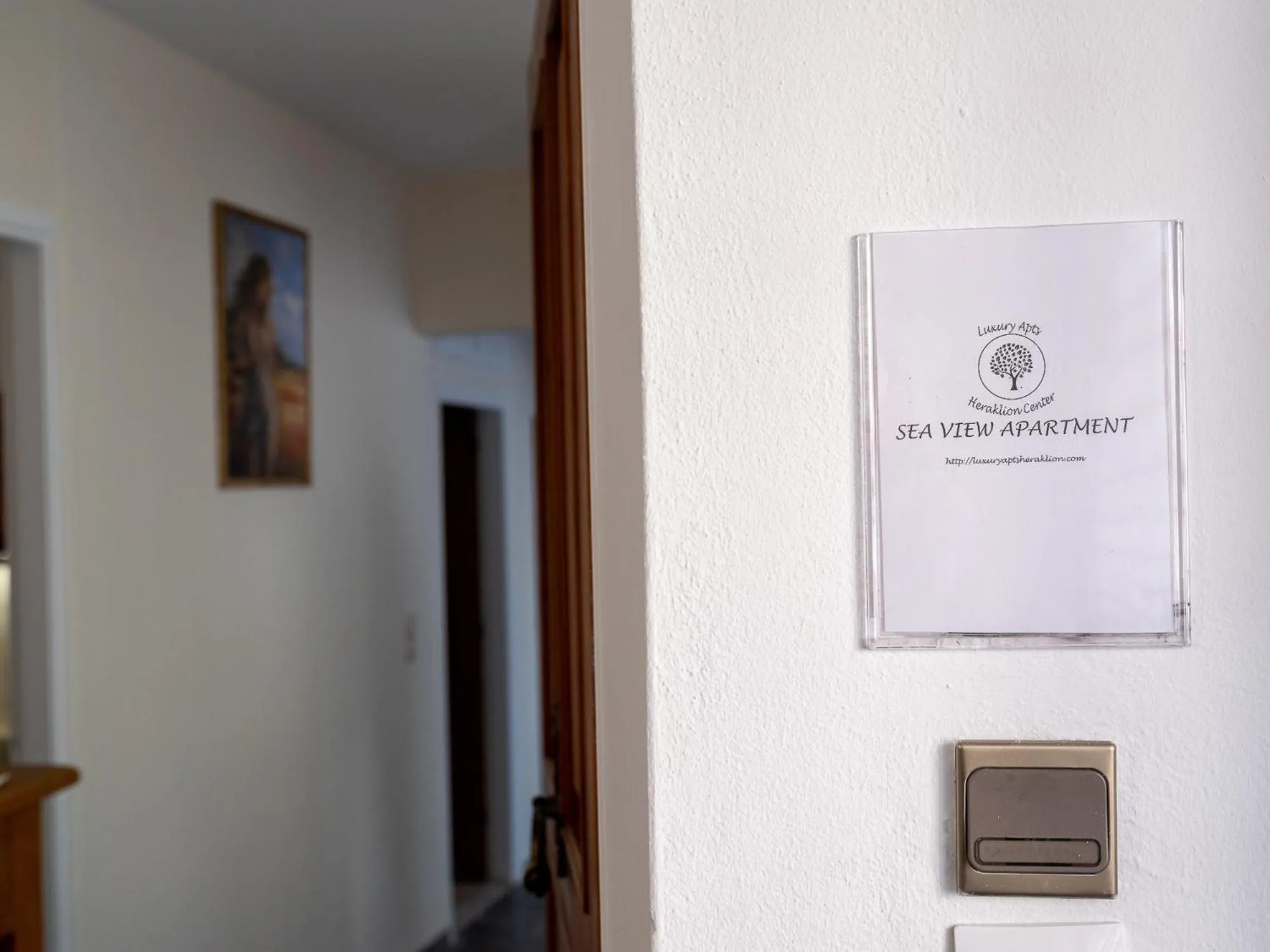 Facade/entrance in Luxury Apts Heraklion Center