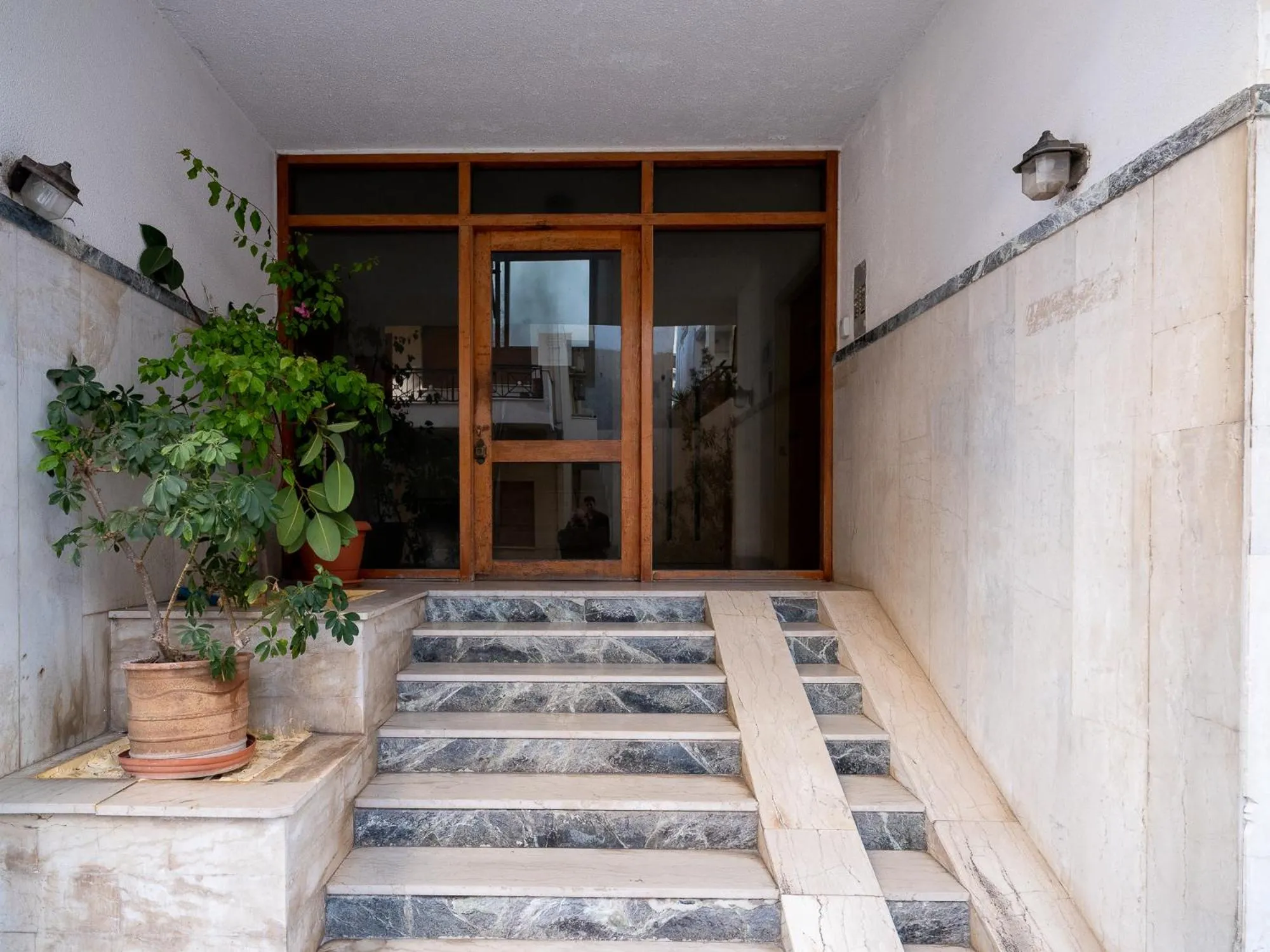 Facade/entrance in Luxury Apts Heraklion Center