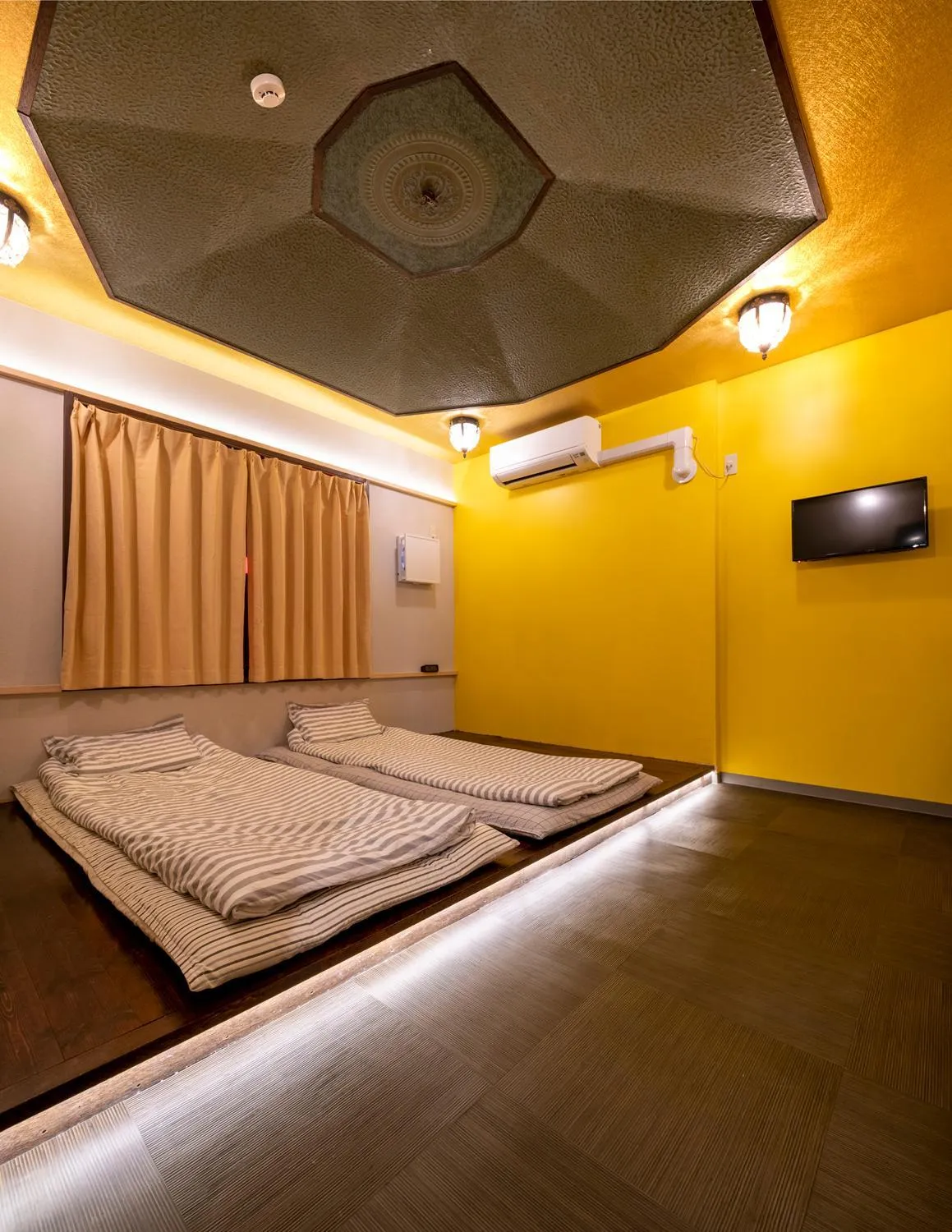 Bed in Room Inn Shanghai 横浜中華街 Room1-ABC