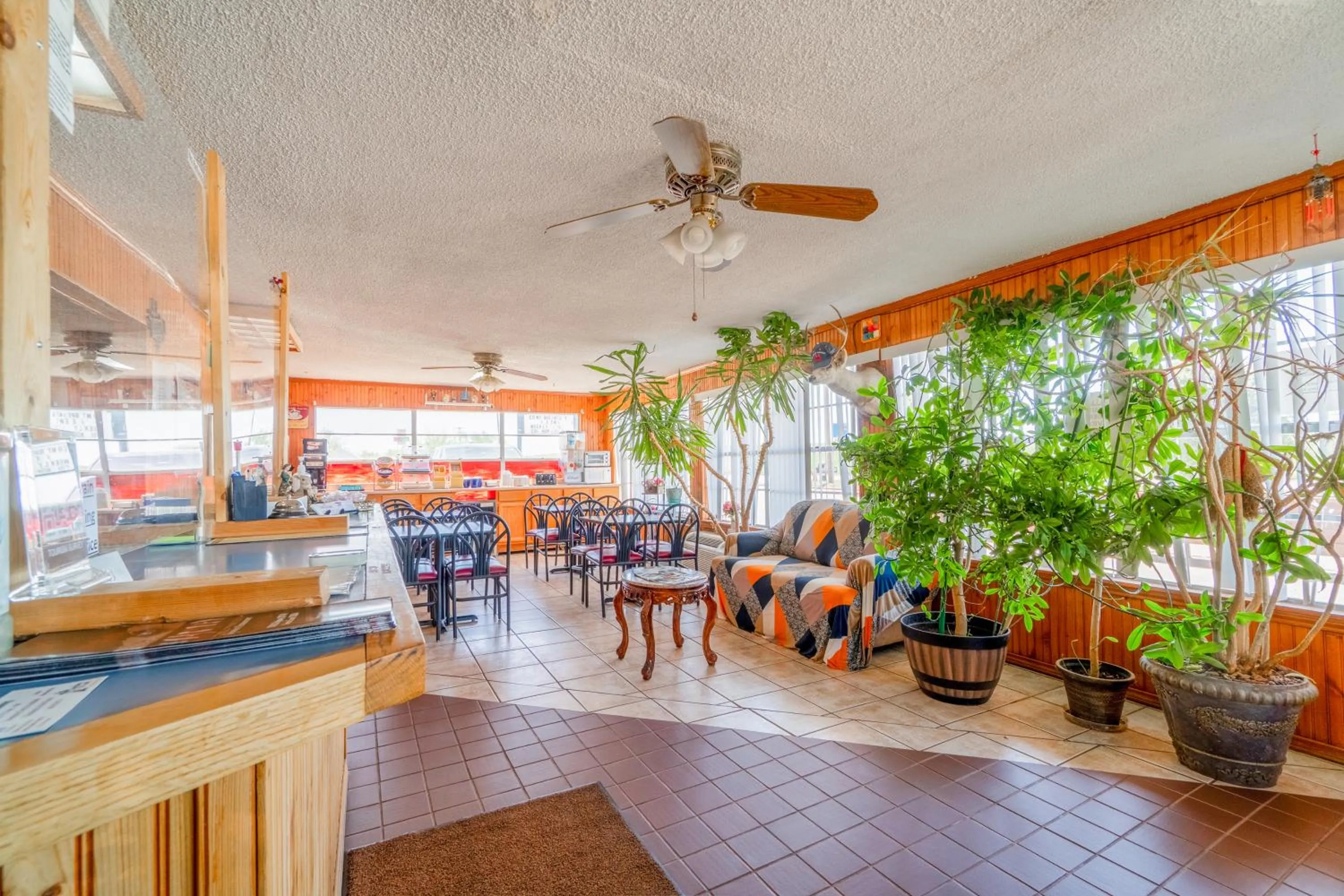 Lobby or reception in Lone Star Inn by OYO Vernon Texas Hwy 287