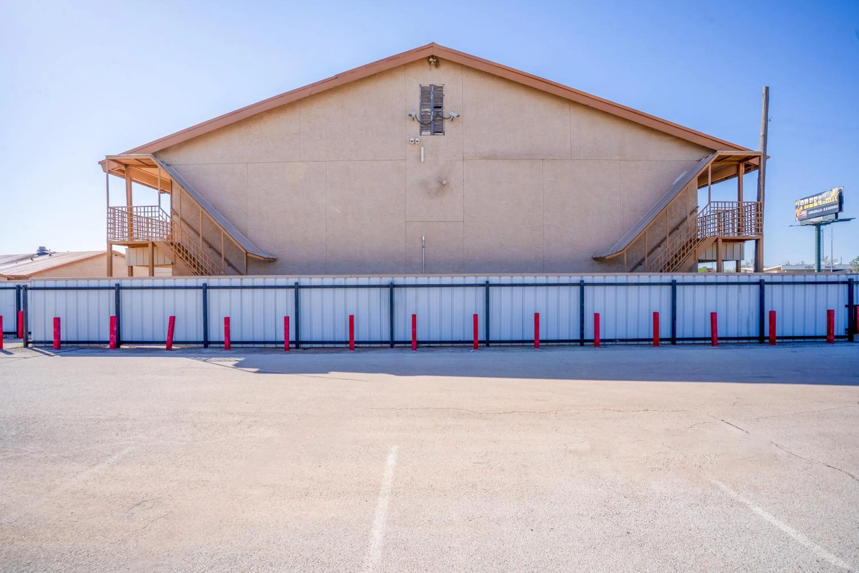 Property building in Lone Star Inn by OYO Vernon Texas Hwy 287