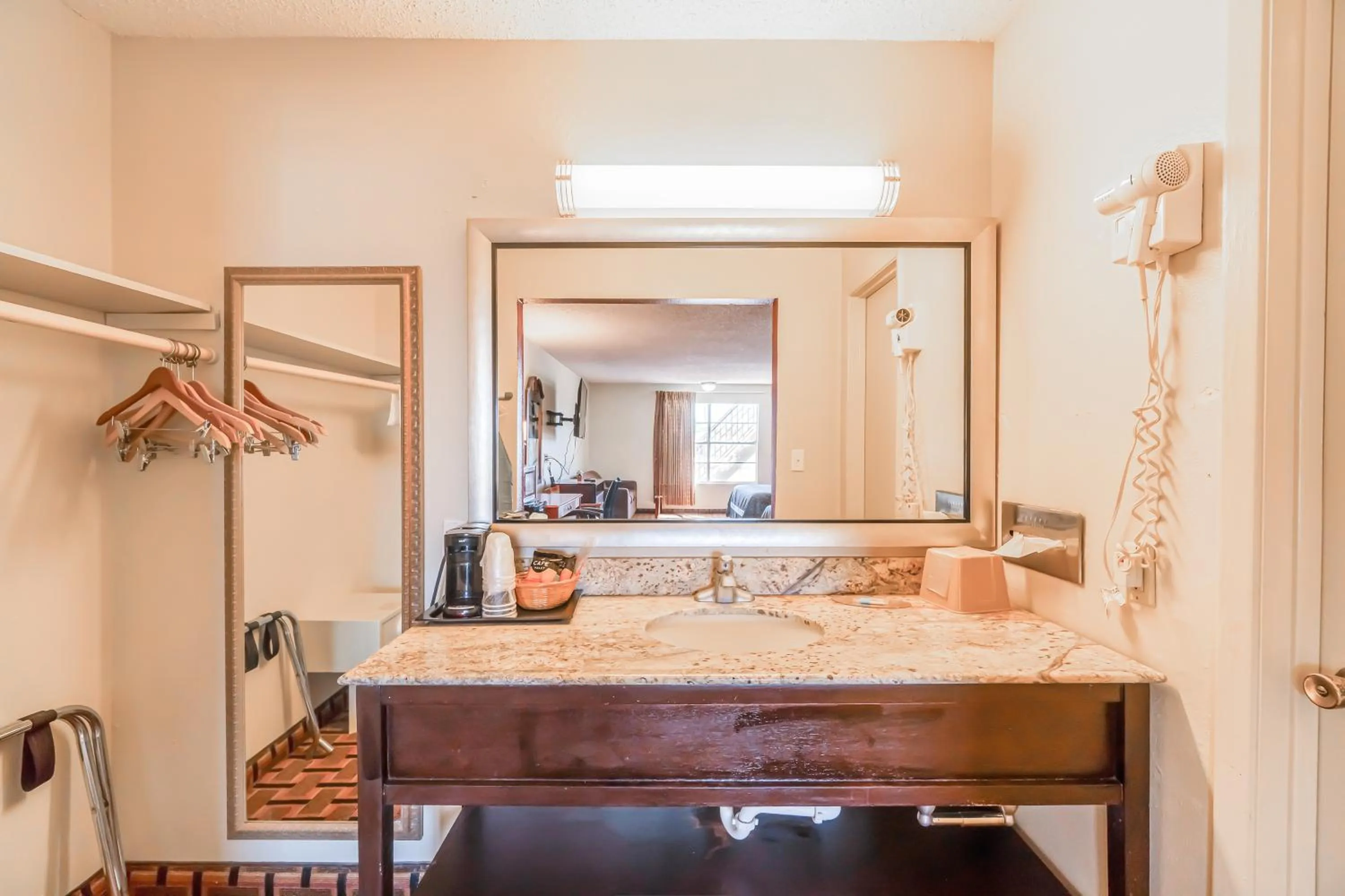 Bathroom, Bed in Lone Star Inn by OYO Vernon Texas Hwy 287