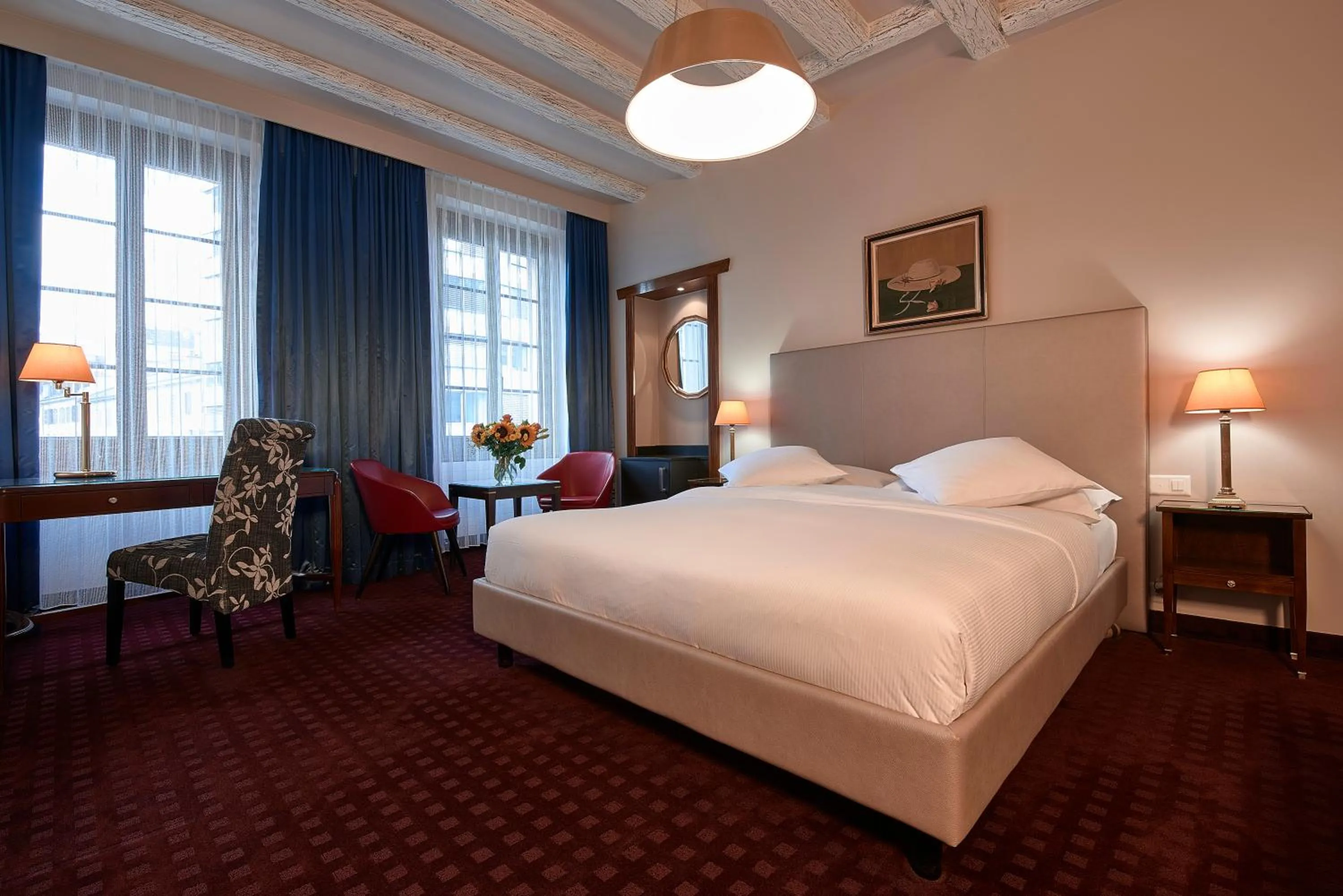 Photo of the whole room, Bed in Hotel d'Allèves