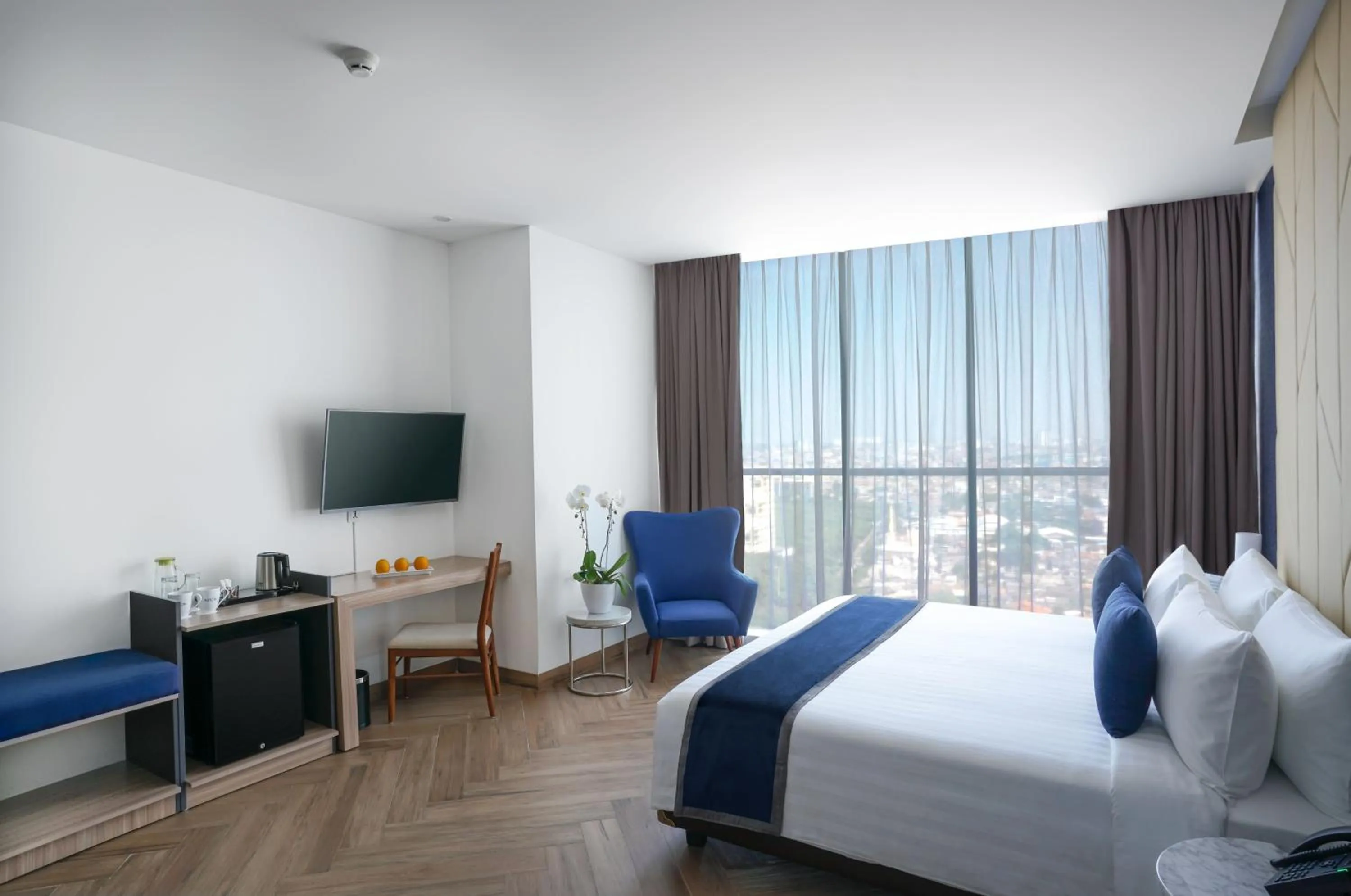 Bedroom, Bed in Aston Kemayoran City Hotel