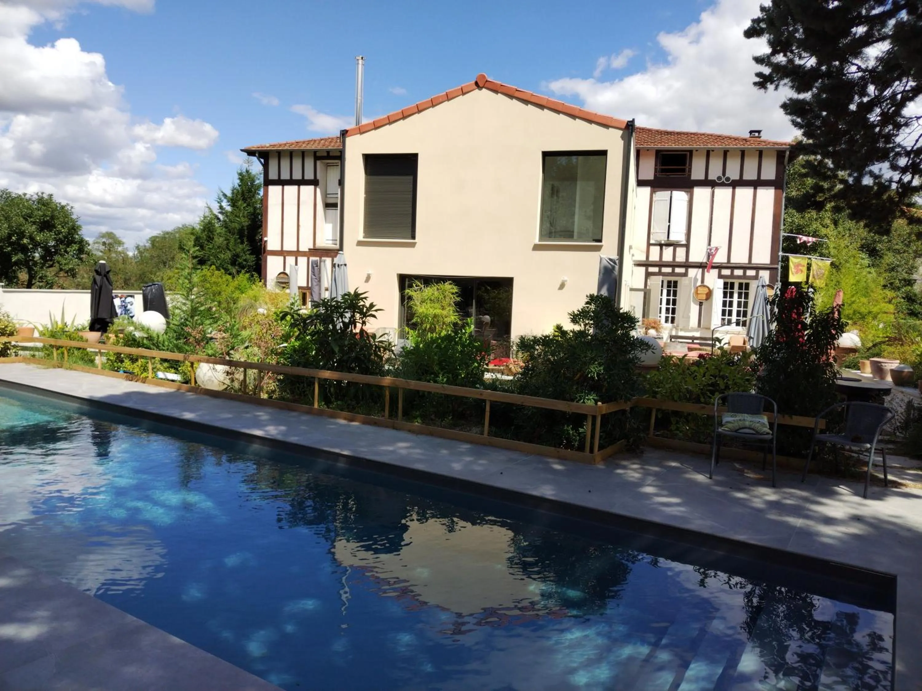 Hostelry Music Repetition