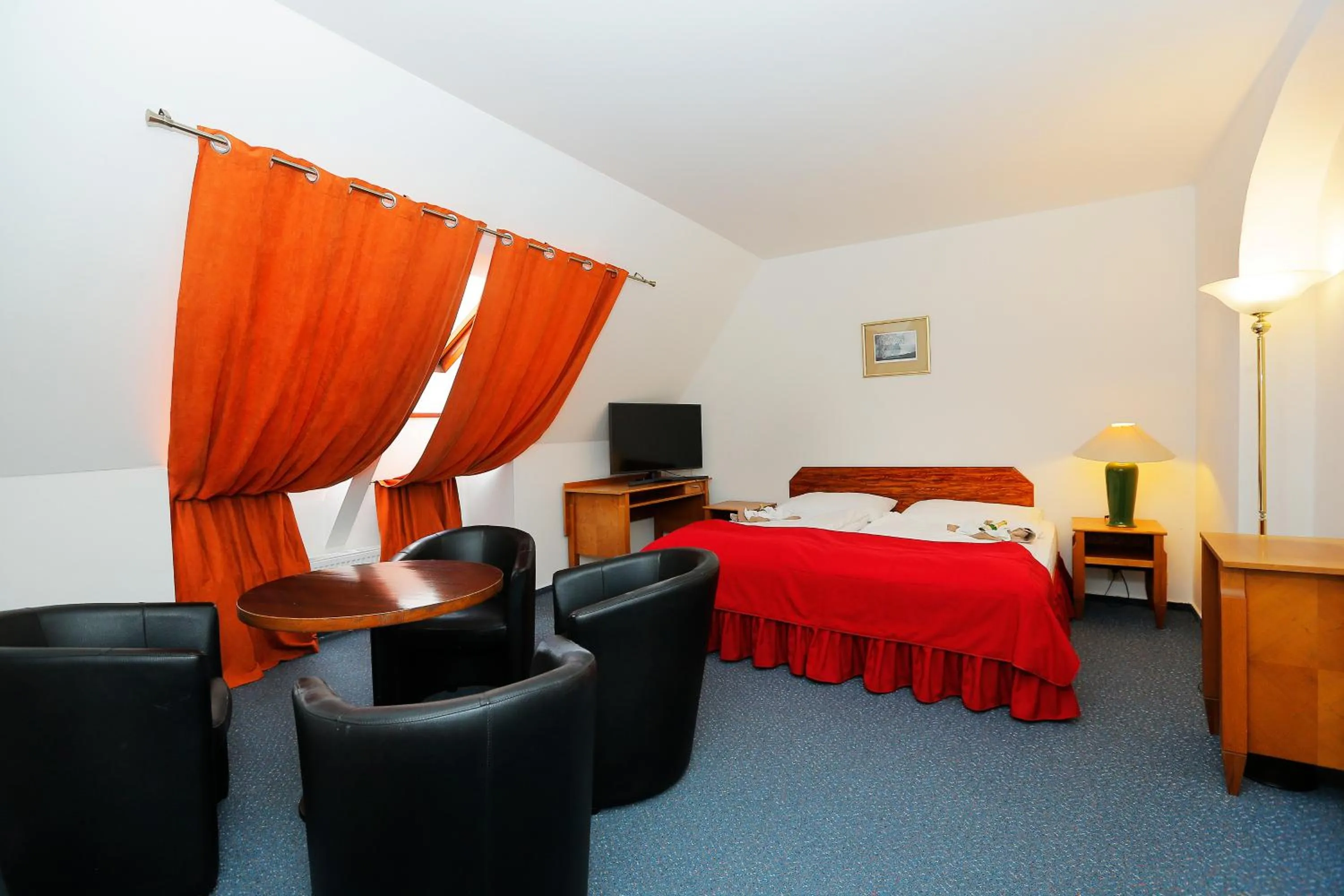 Photo of the whole room, Bed in Hotel Magnolia