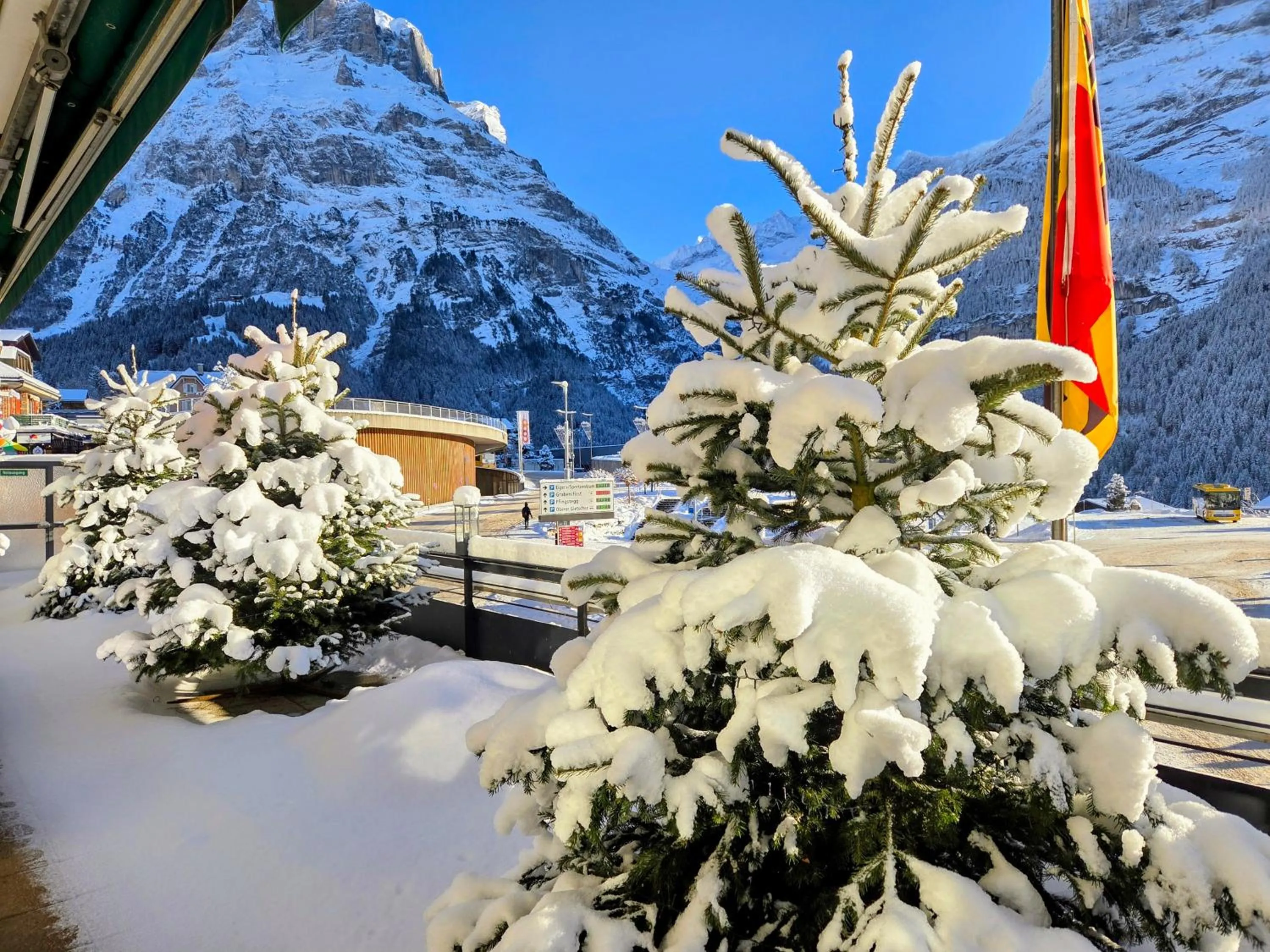 Balcony/Terrace in Hotel Bernerhof Grindelwald