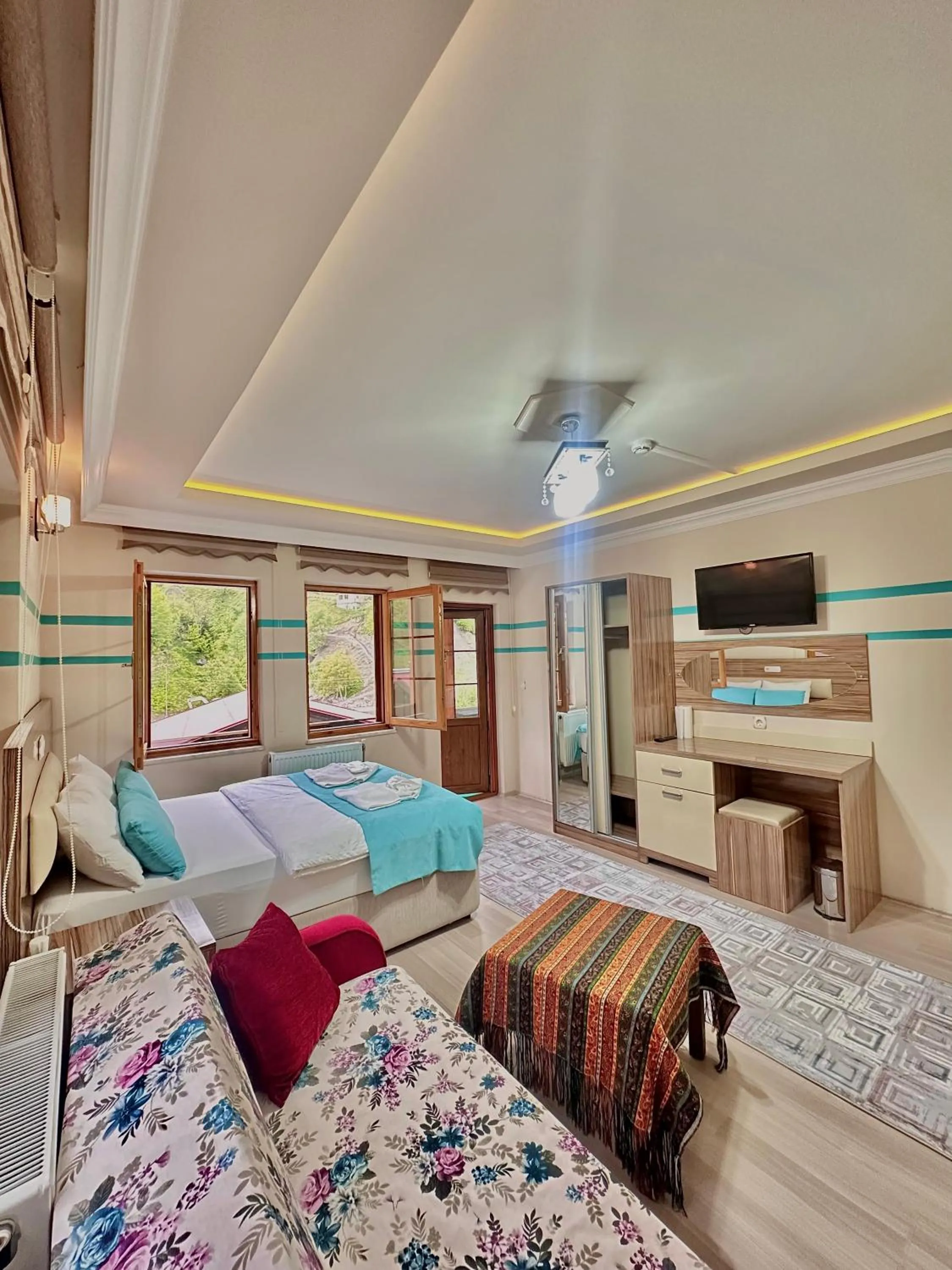 TV and multimedia, Bed in Konak Grand Apart