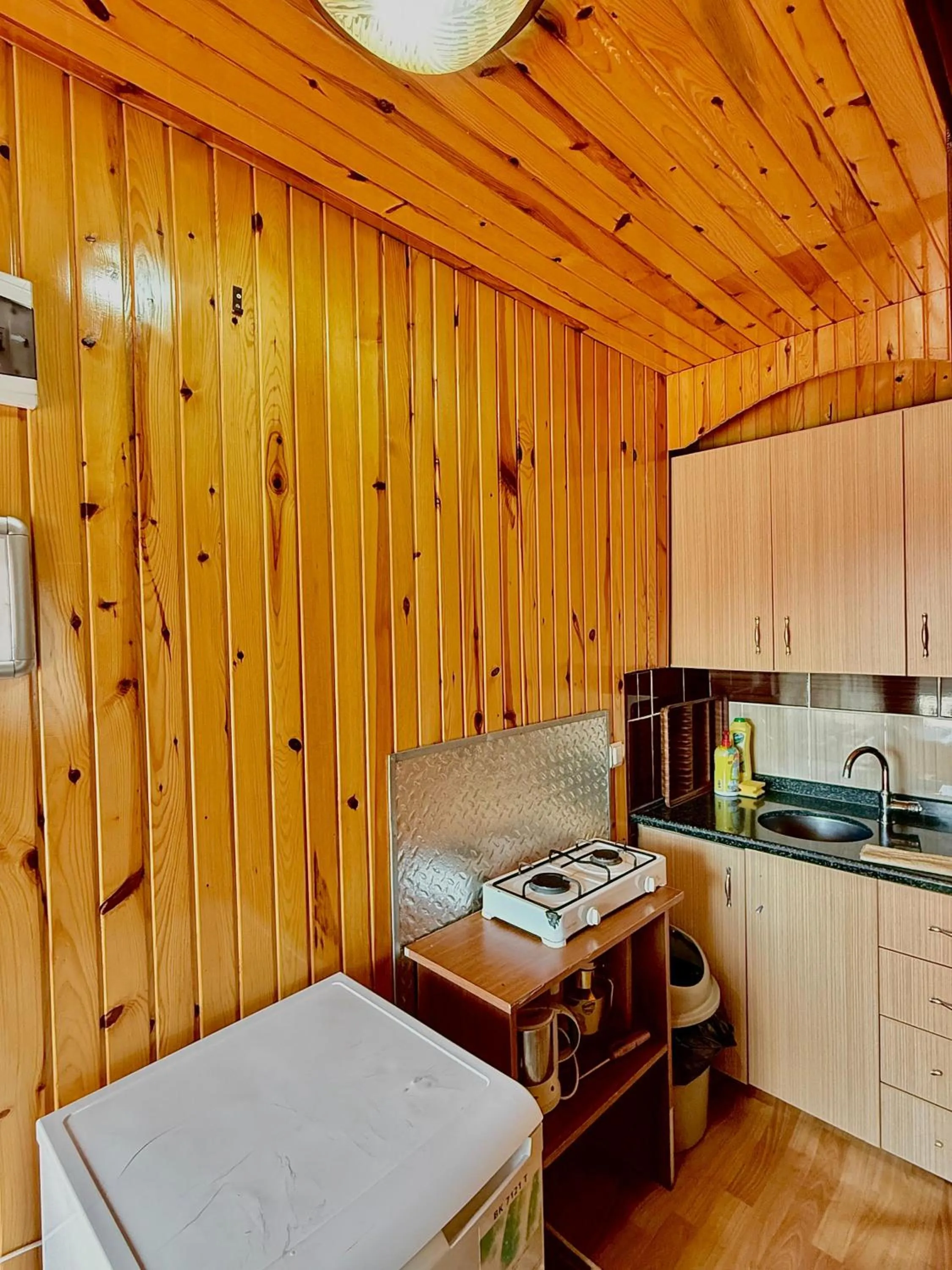 Kitchen or kitchenette, Bed in Konak Grand Apart