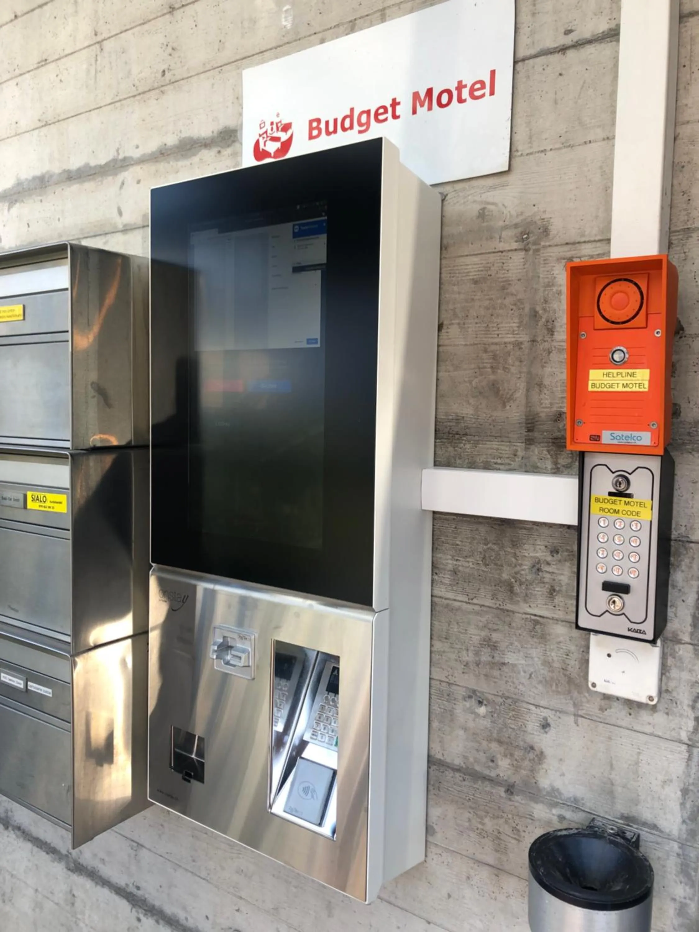 Property building in Budget Motel Self Check-In