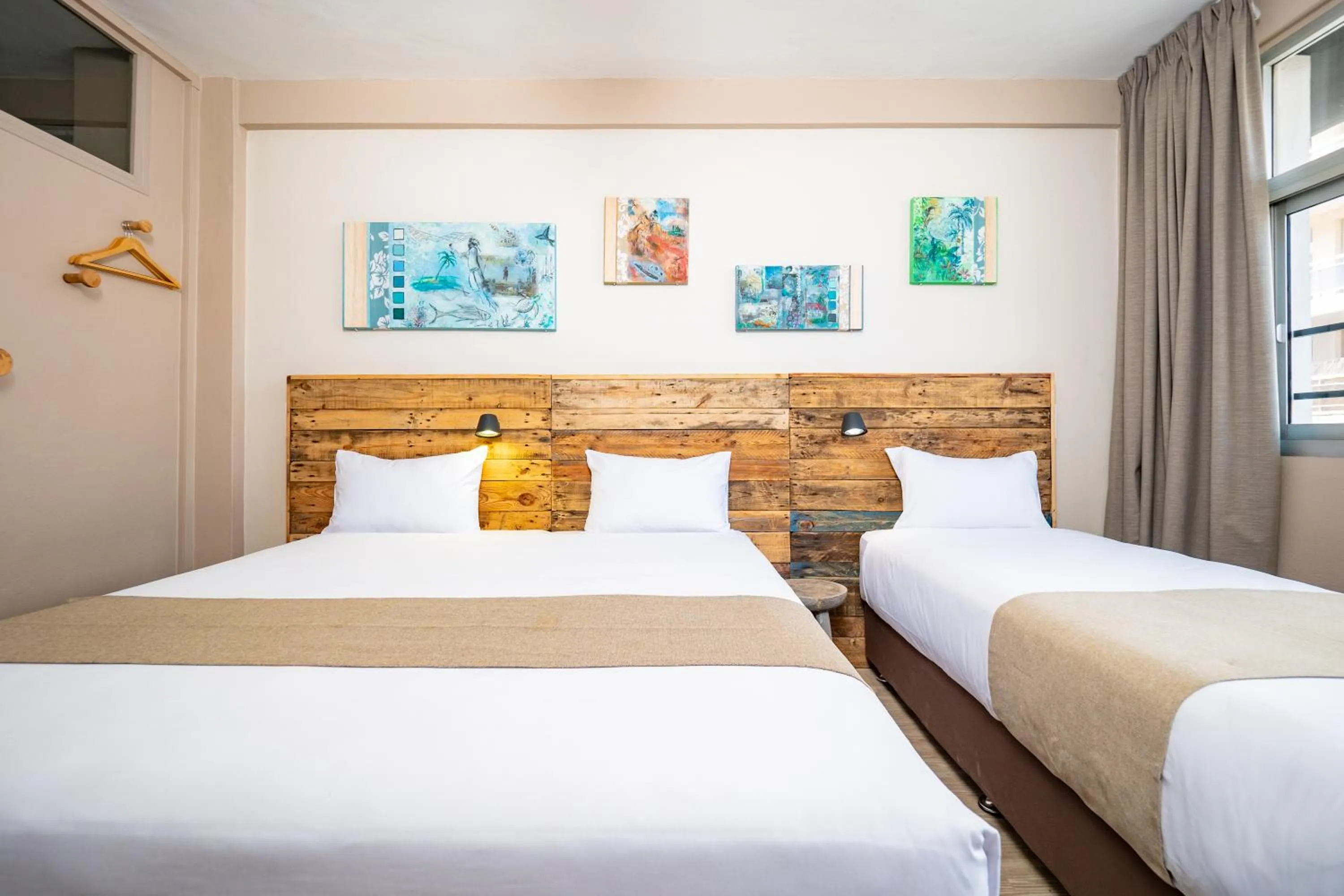 Bed in Gondwana City Art