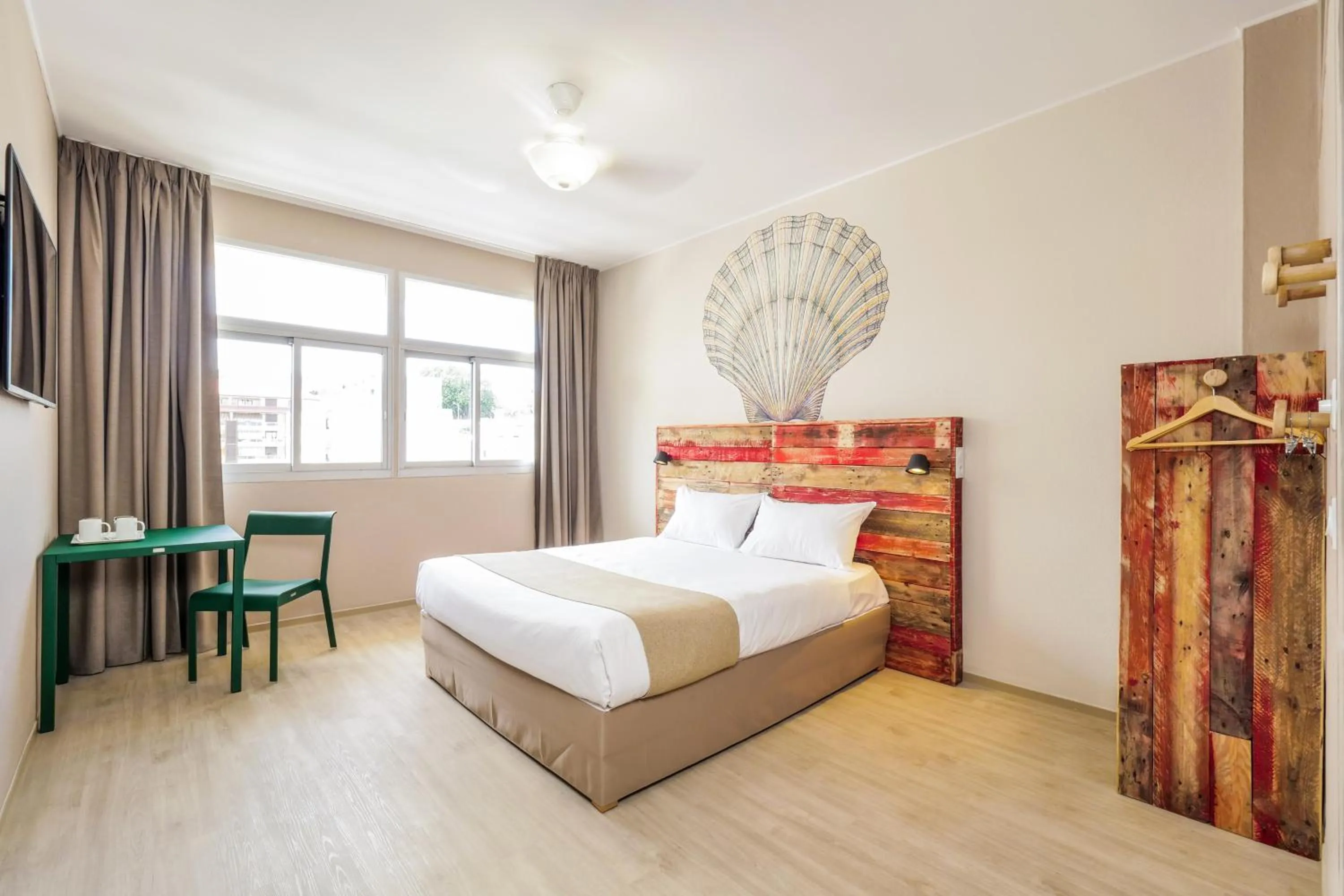 Bed in Gondwana City Art