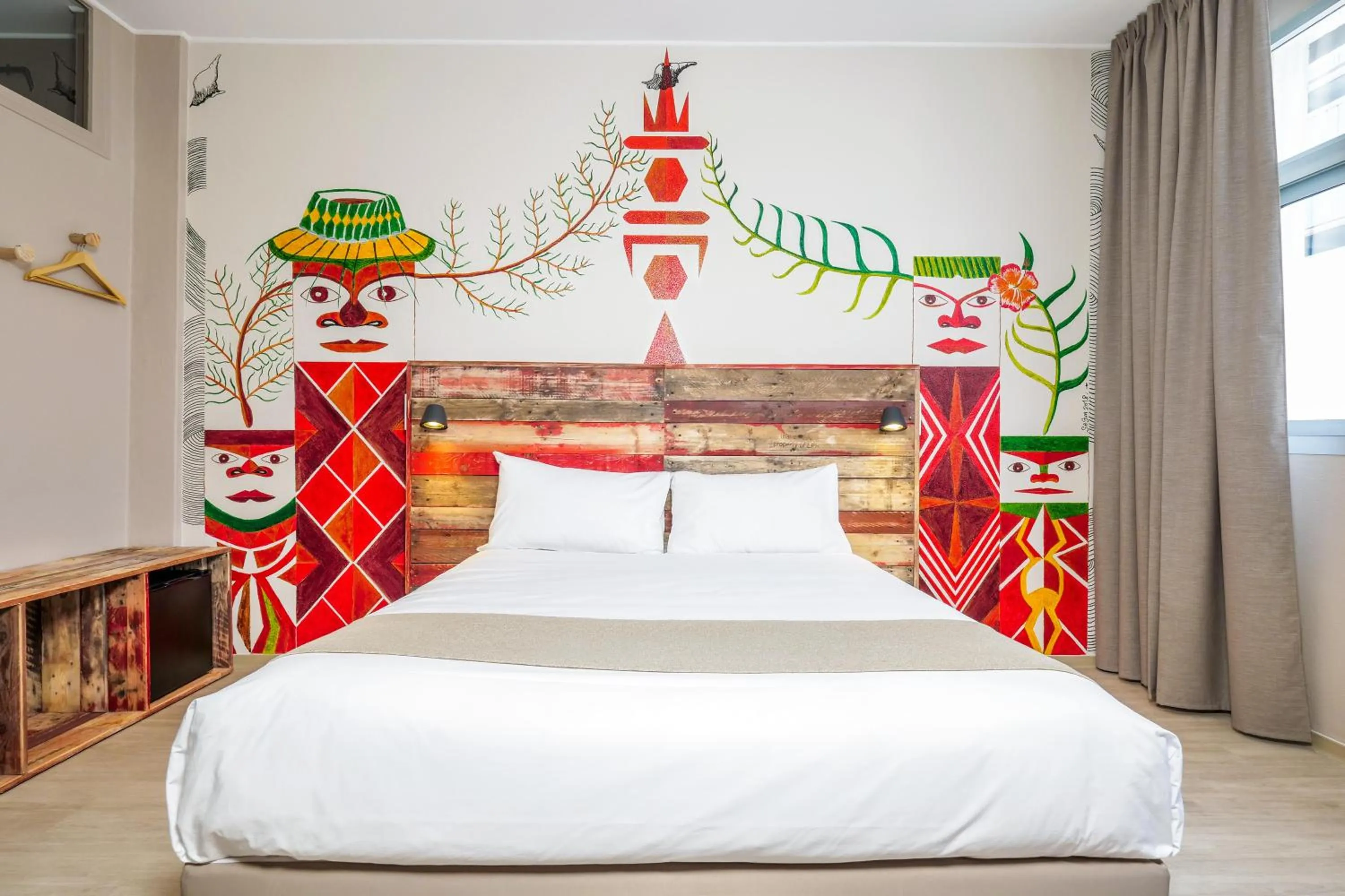 Bed in Gondwana City Art