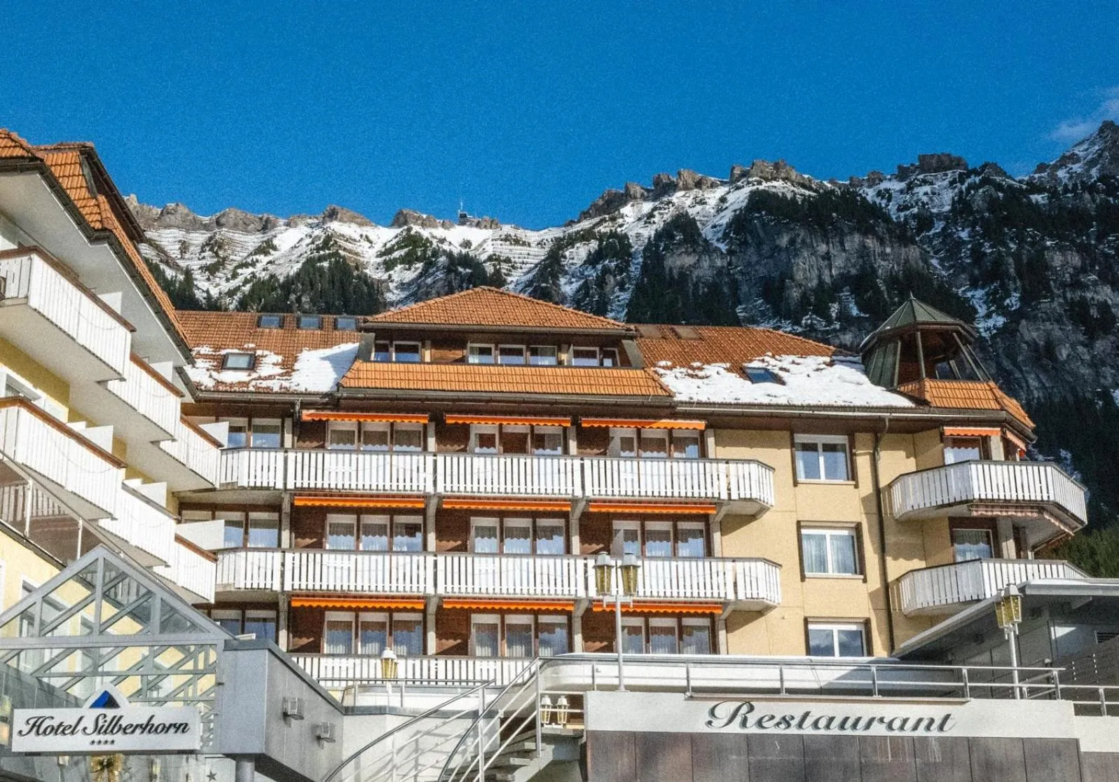 Property building in Hotel Silberhorn - Residences & Spa Wengen