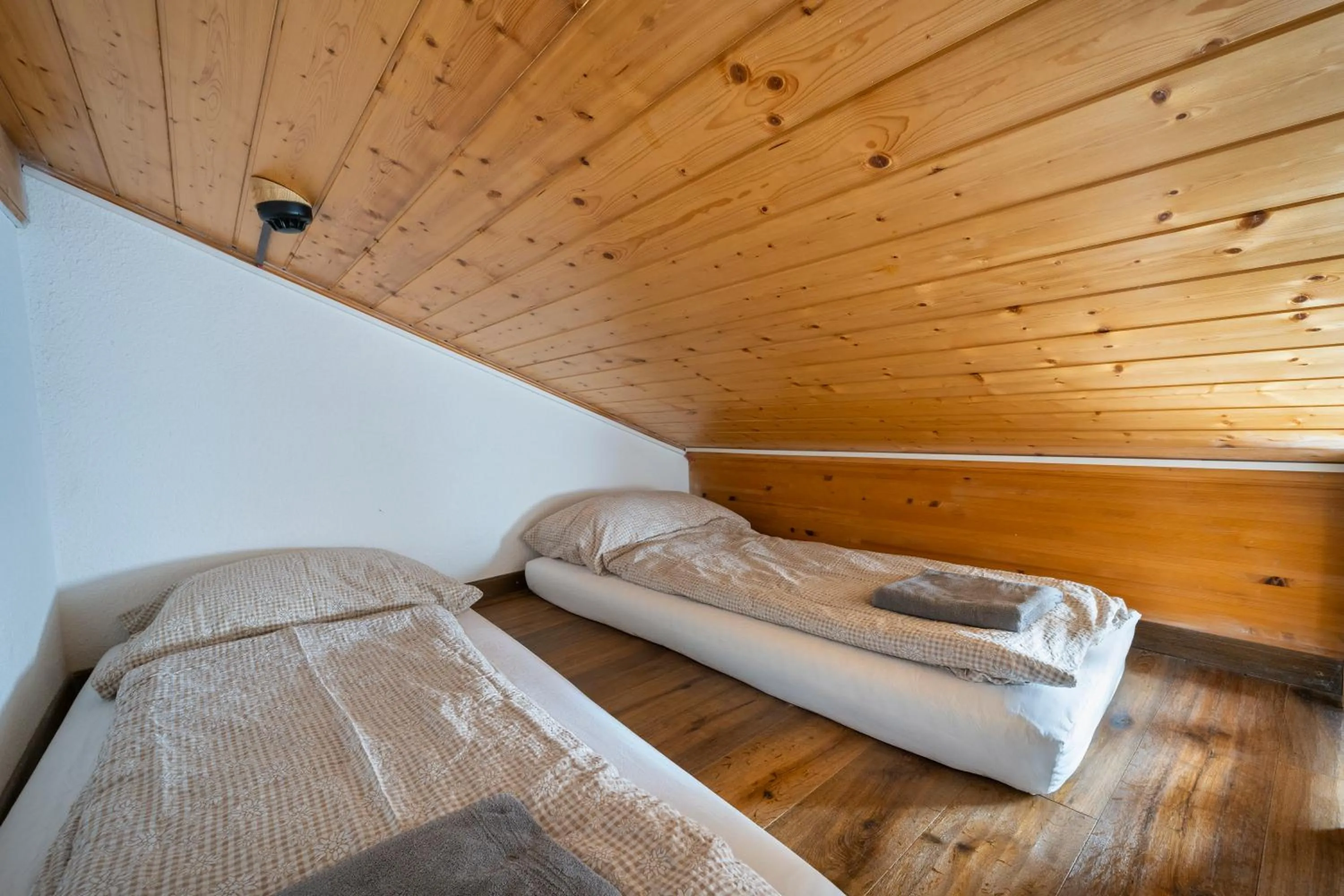 Bed in Hôtel Le Grand Chalet