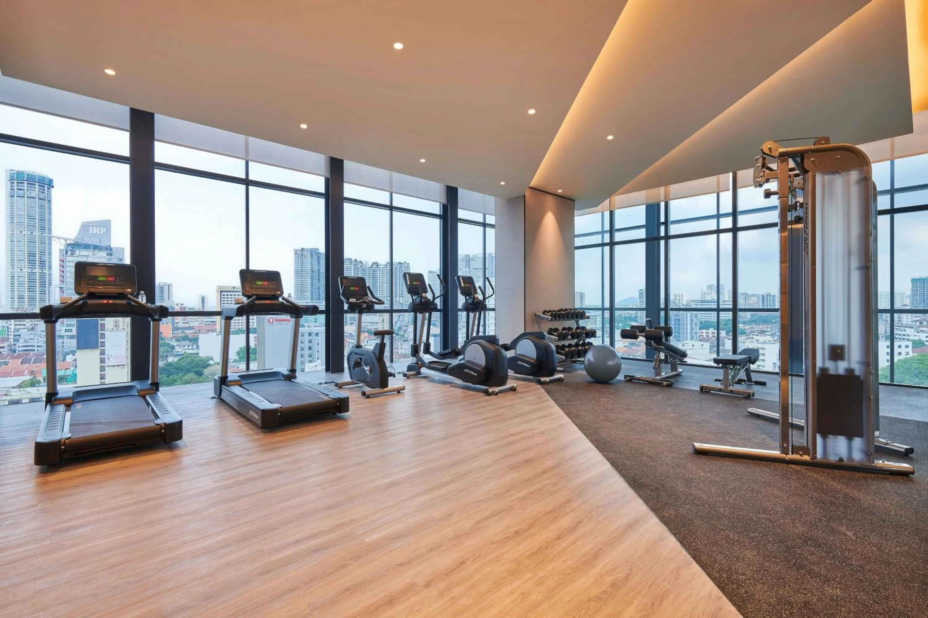 Fitness centre/facilities in Courtyard by Marriott Penang