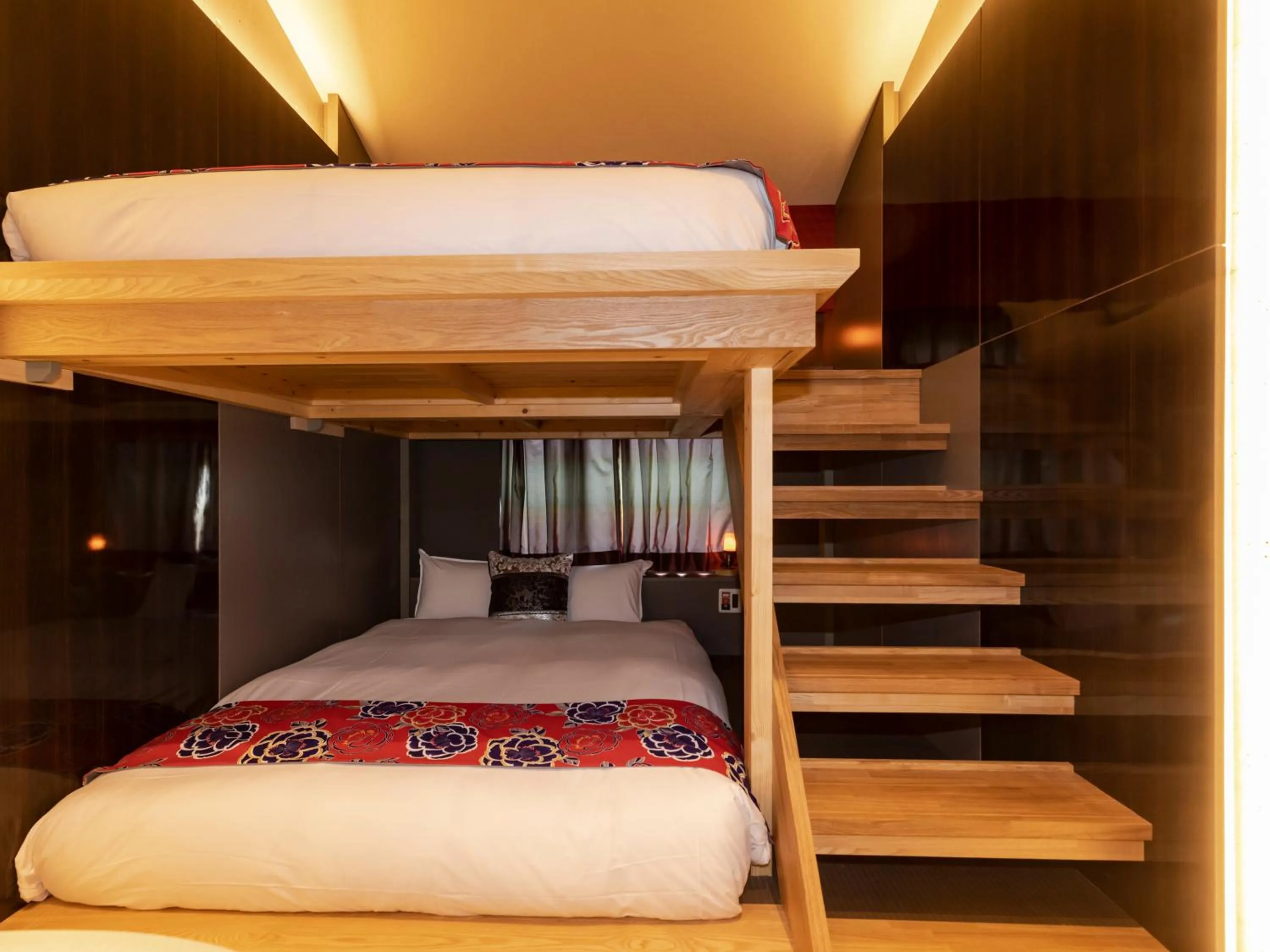 Bed in Hale Kyoto Tambaguchi Umekoji Park North