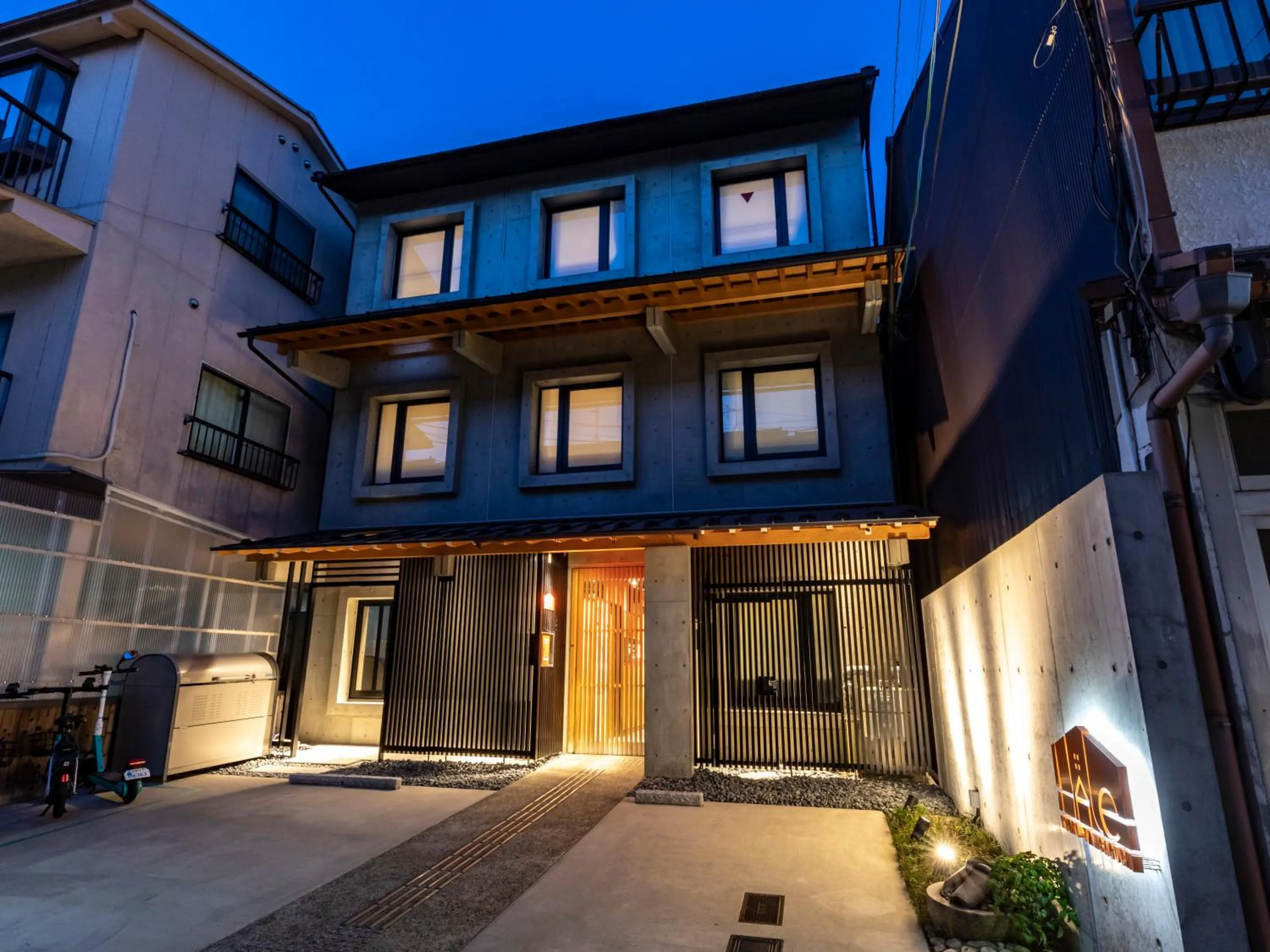 Hale Kyoto Tambaguchi Umekoji Park North