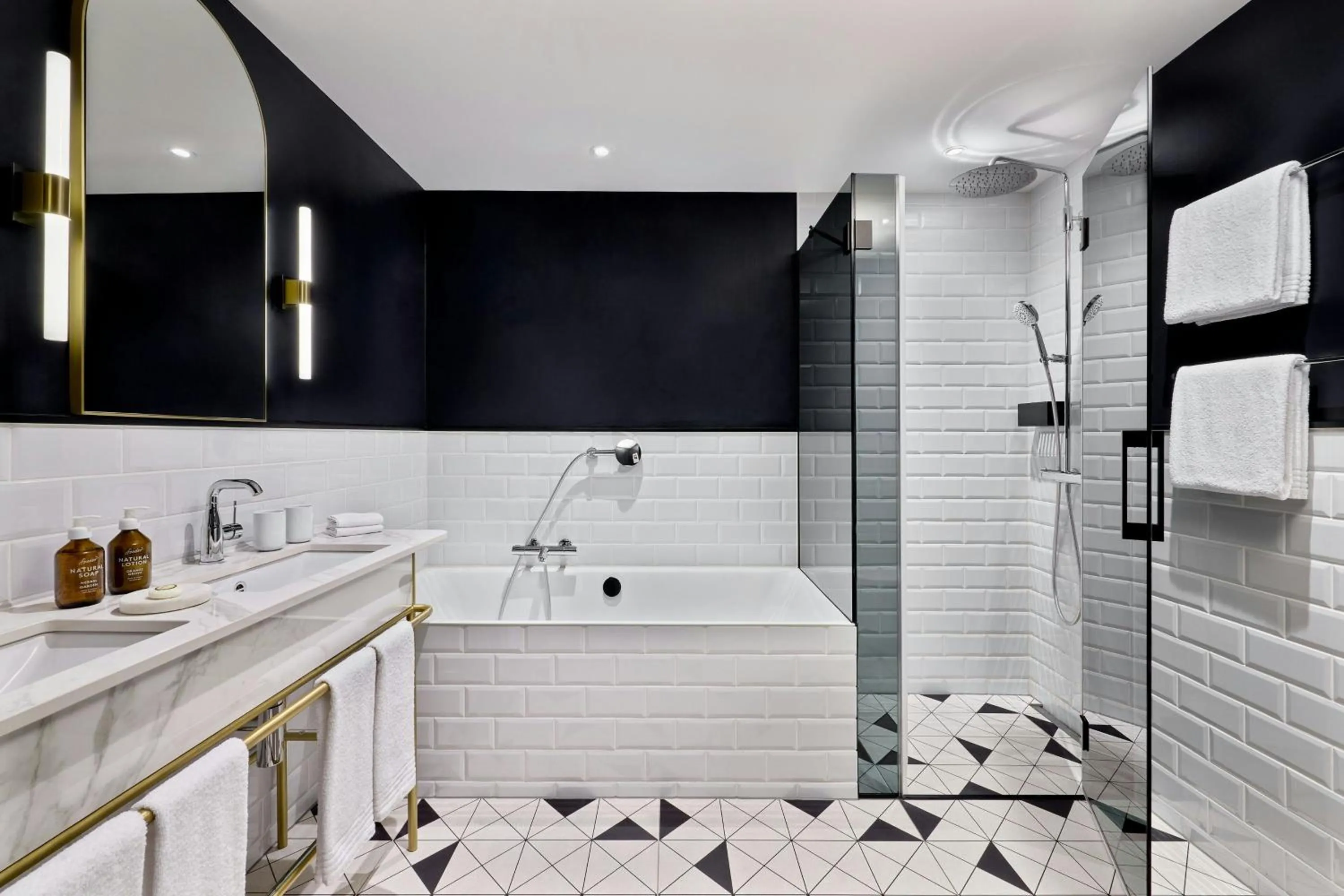 Bathroom in Neues Schloss Privat Hotel Zurich, Autograph Collection