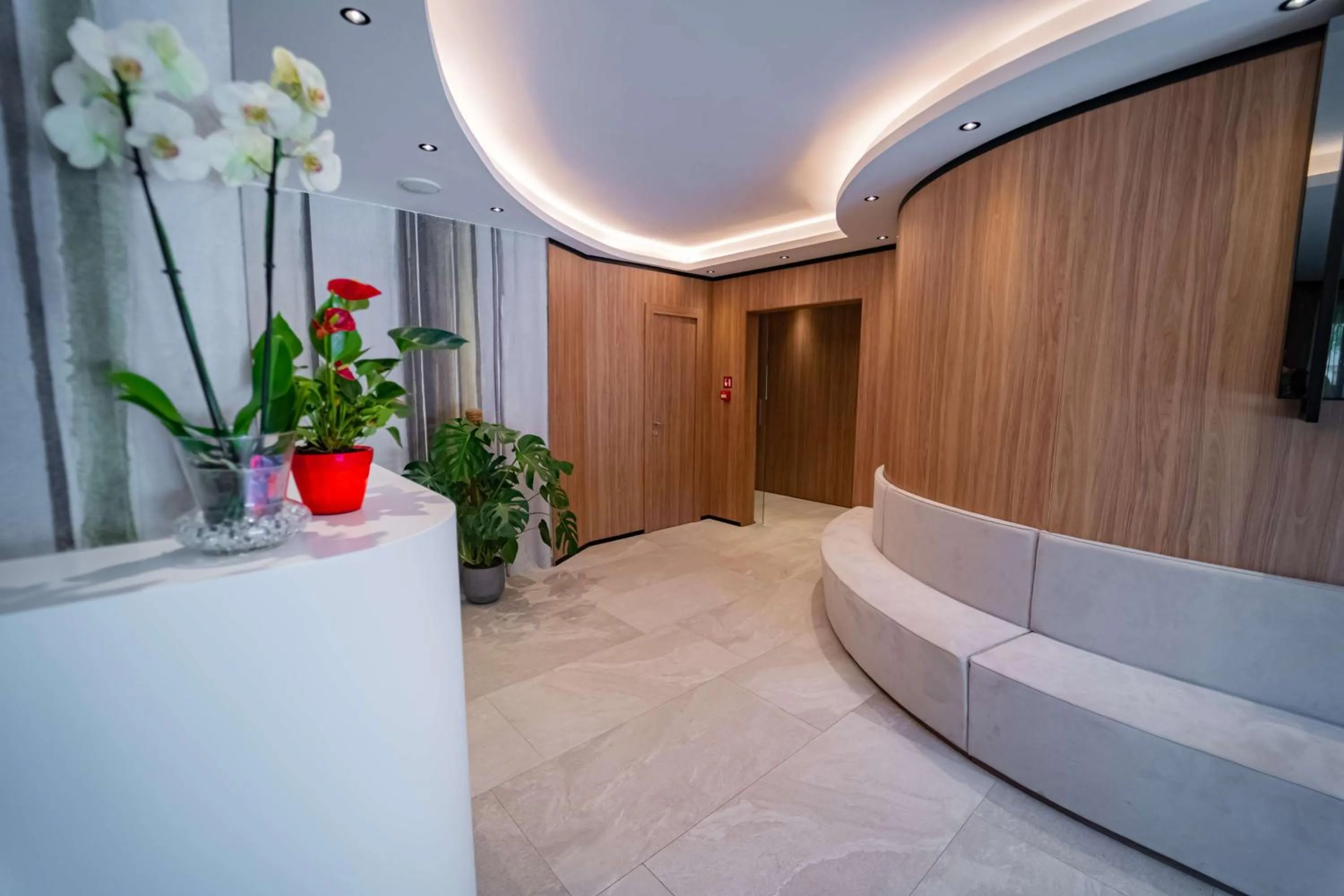 Lobby or reception in Best Western Plus Sabaudia Hotel