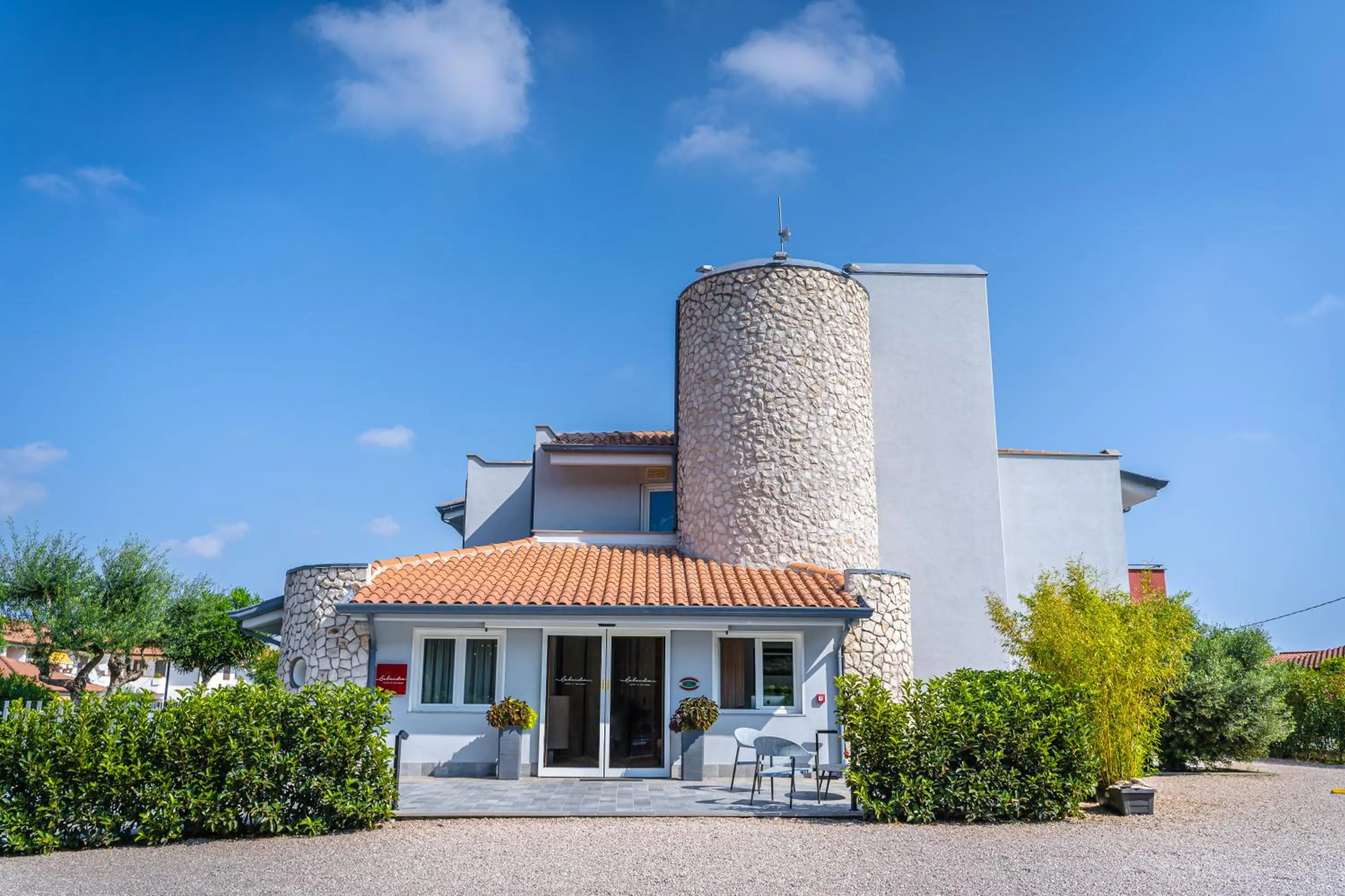 Facade/entrance in Best Western Plus Sabaudia Hotel