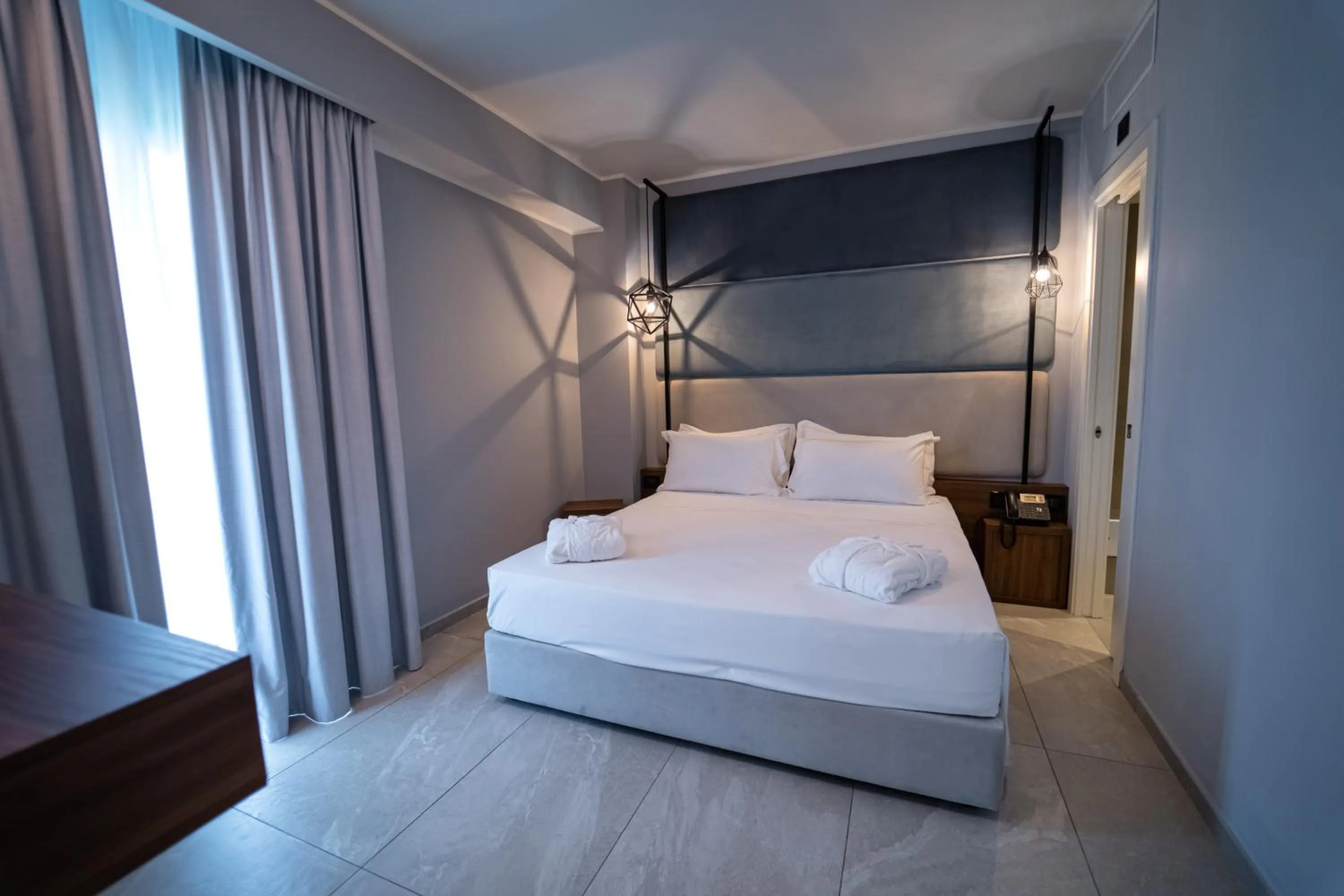 Bed in Best Western Plus Sabaudia Hotel