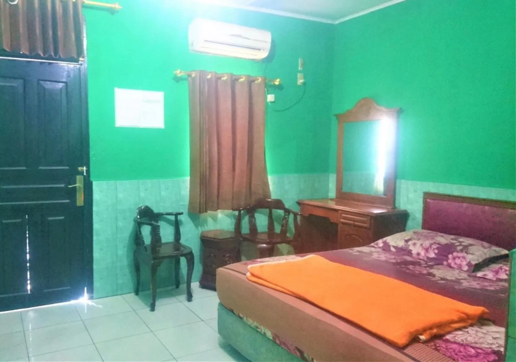 Bedroom in Hotel Bukit Panembahan