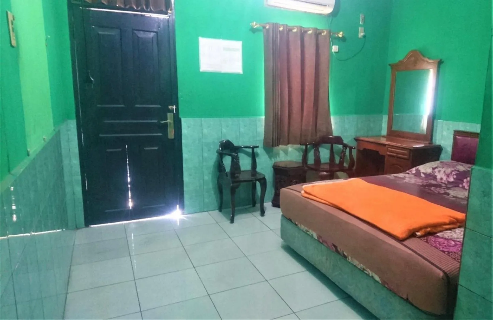 Bedroom in Hotel Bukit Panembahan