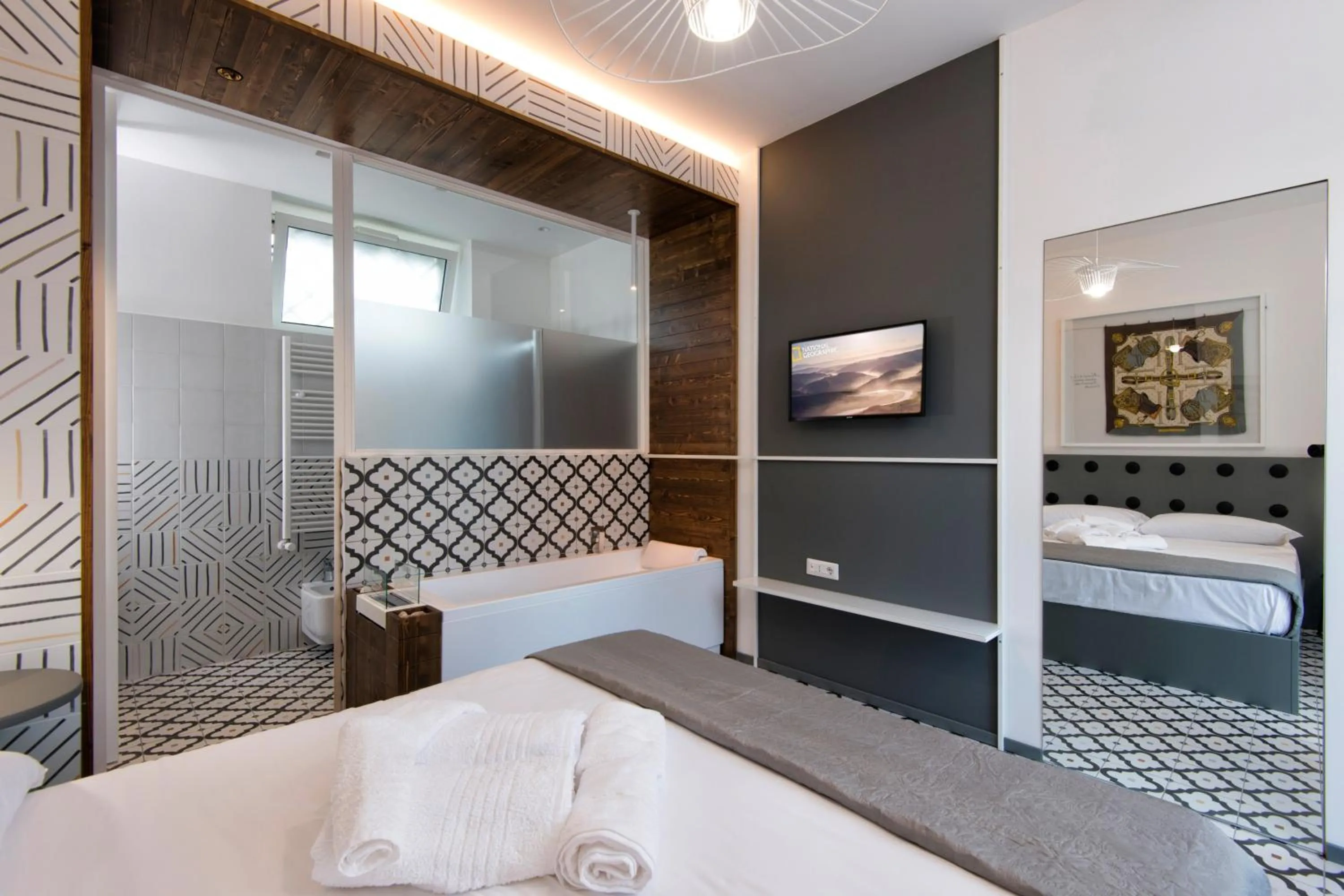 Bathroom, Bed in Maison Di Fiore B&B