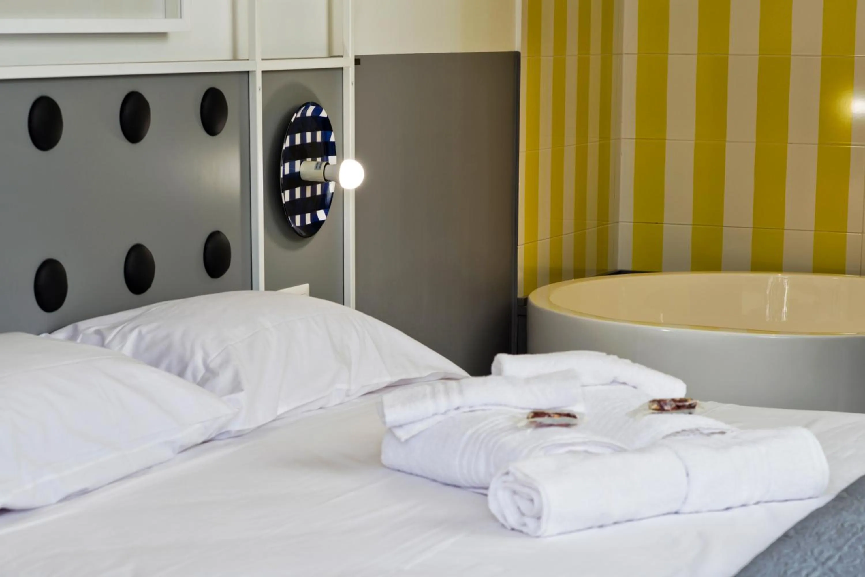 Bedroom, Bed in Maison Di Fiore B&B