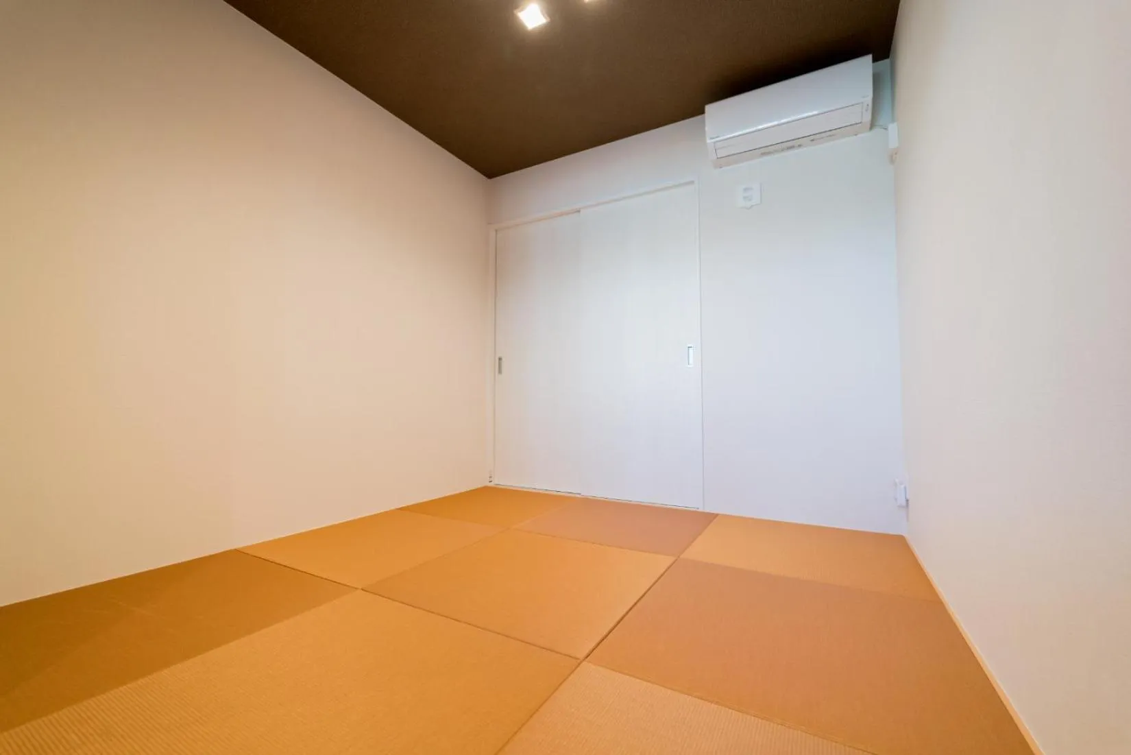 Bedroom in BEVERLY HILLS VILLA Miyakojima Resort