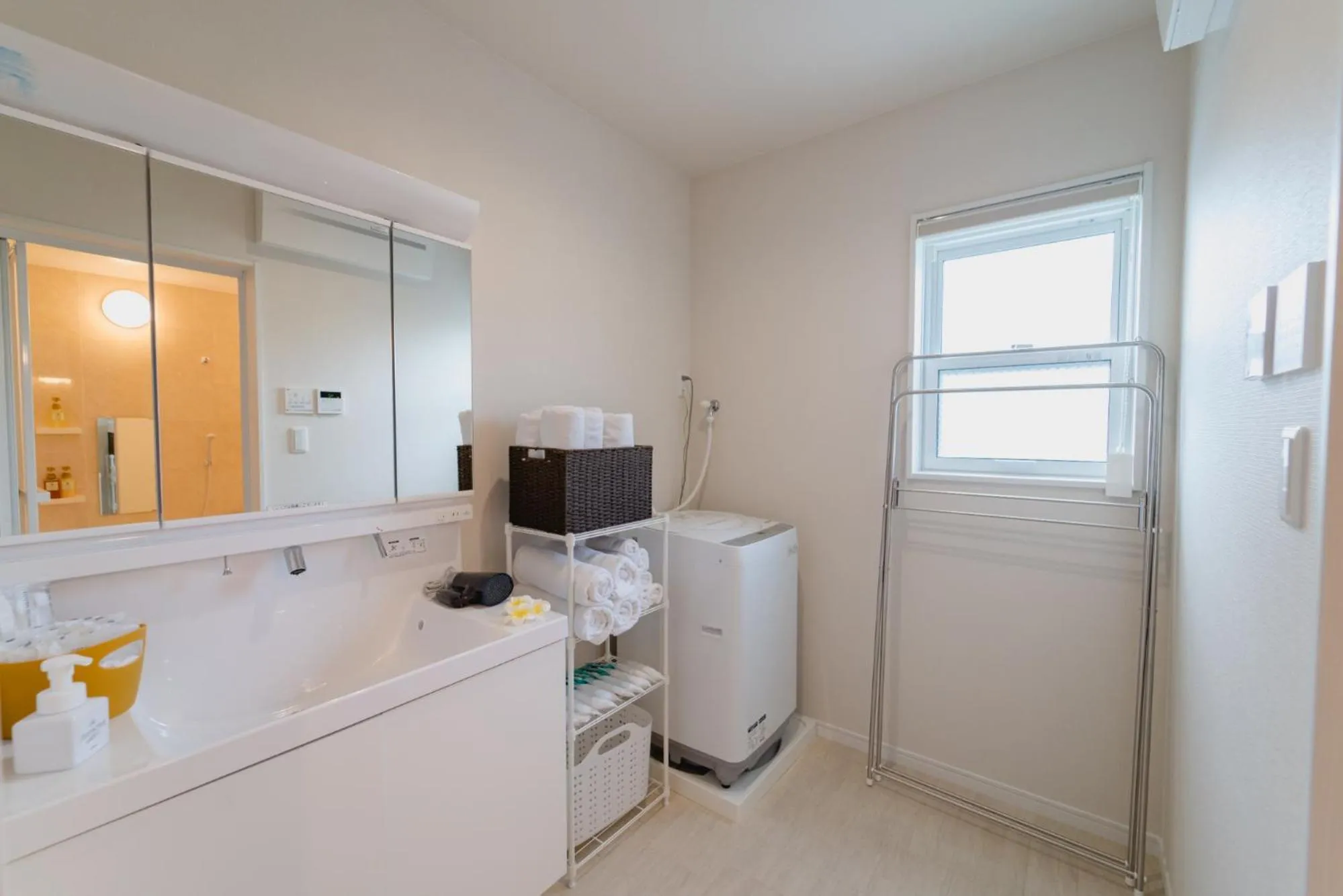 Bathroom in BEVERLY HILLS VILLA Miyakojima Resort