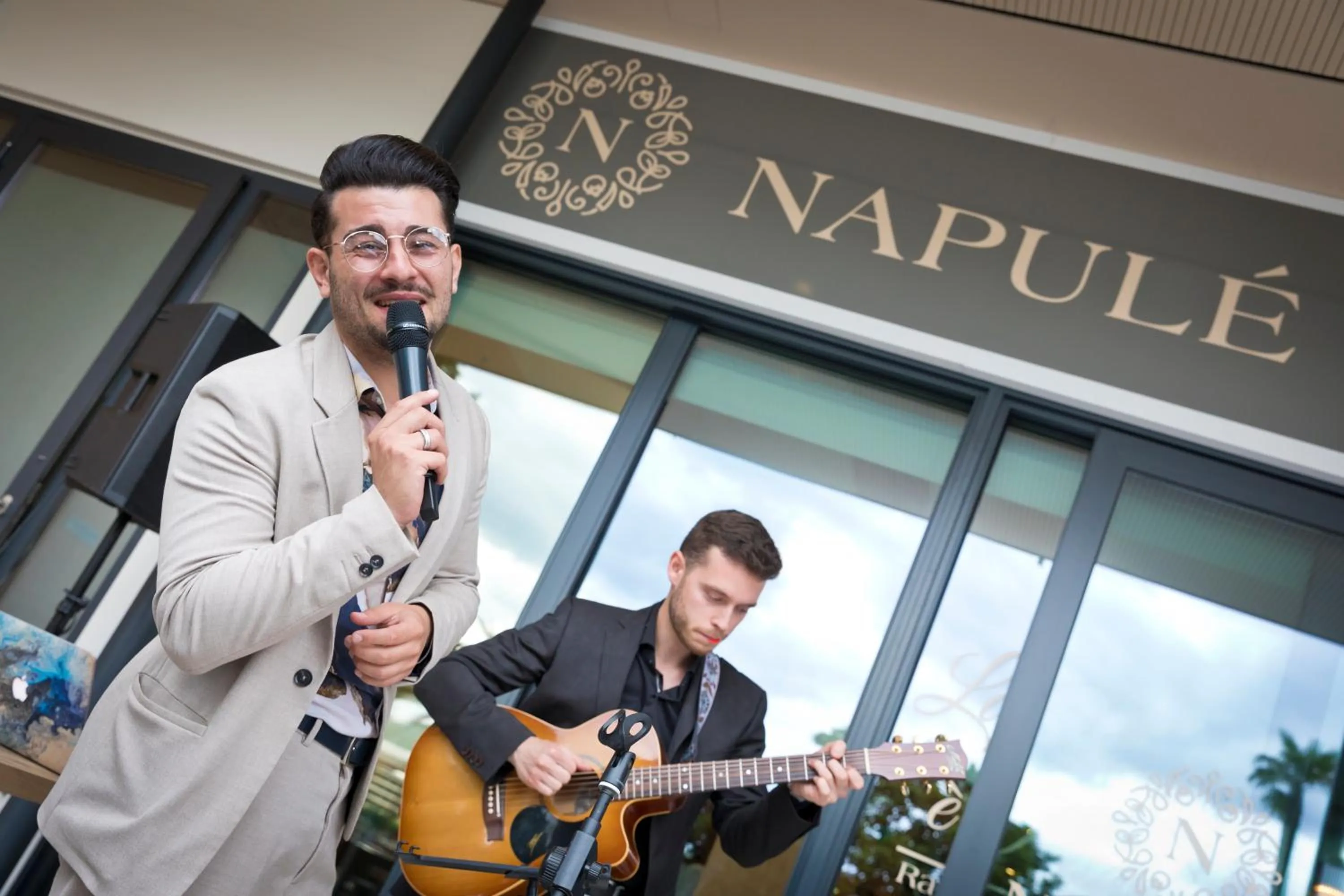 Entertainment in Hotel la Palma au Lac