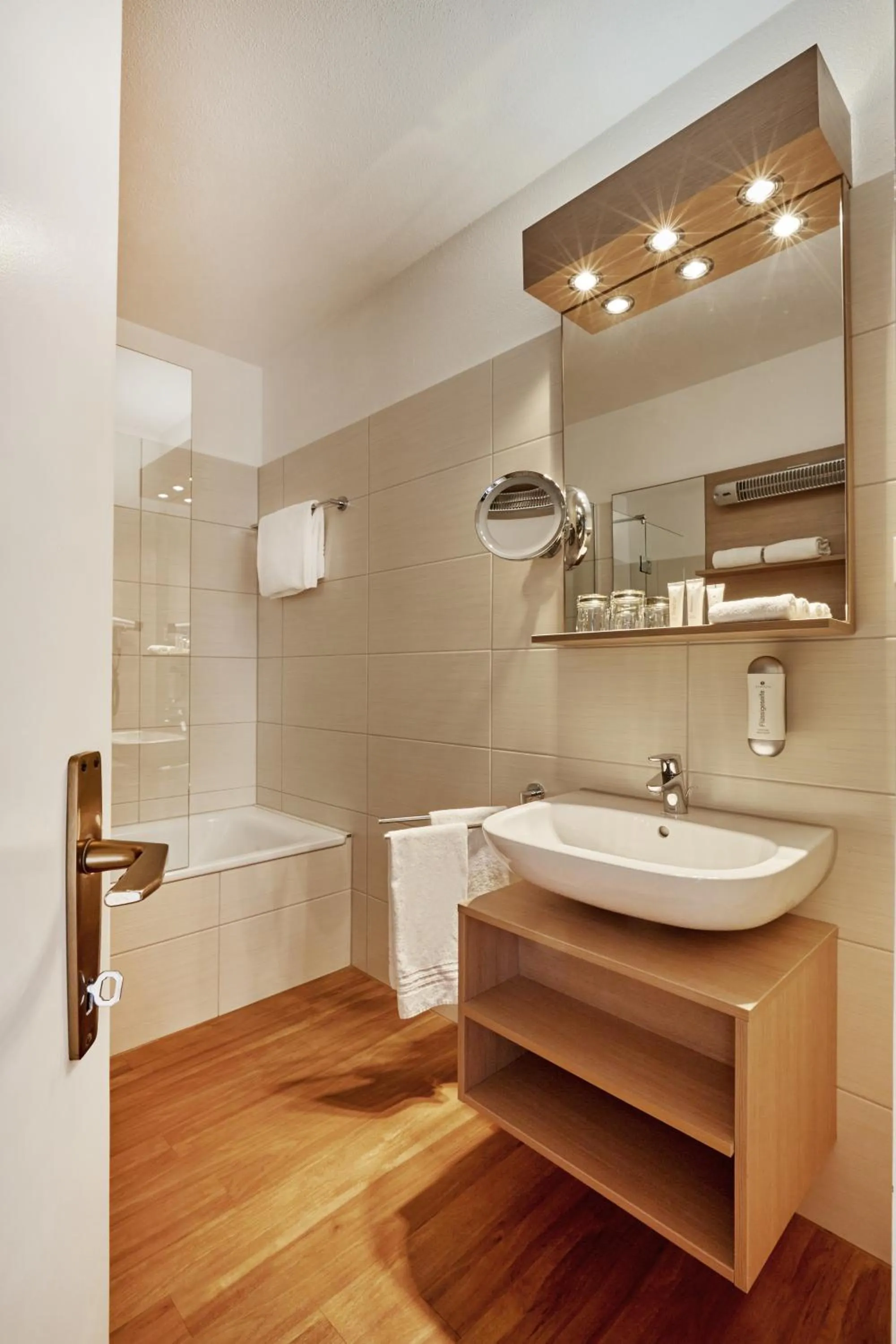 Bathroom in H4 Hotel Arcadia Locarno