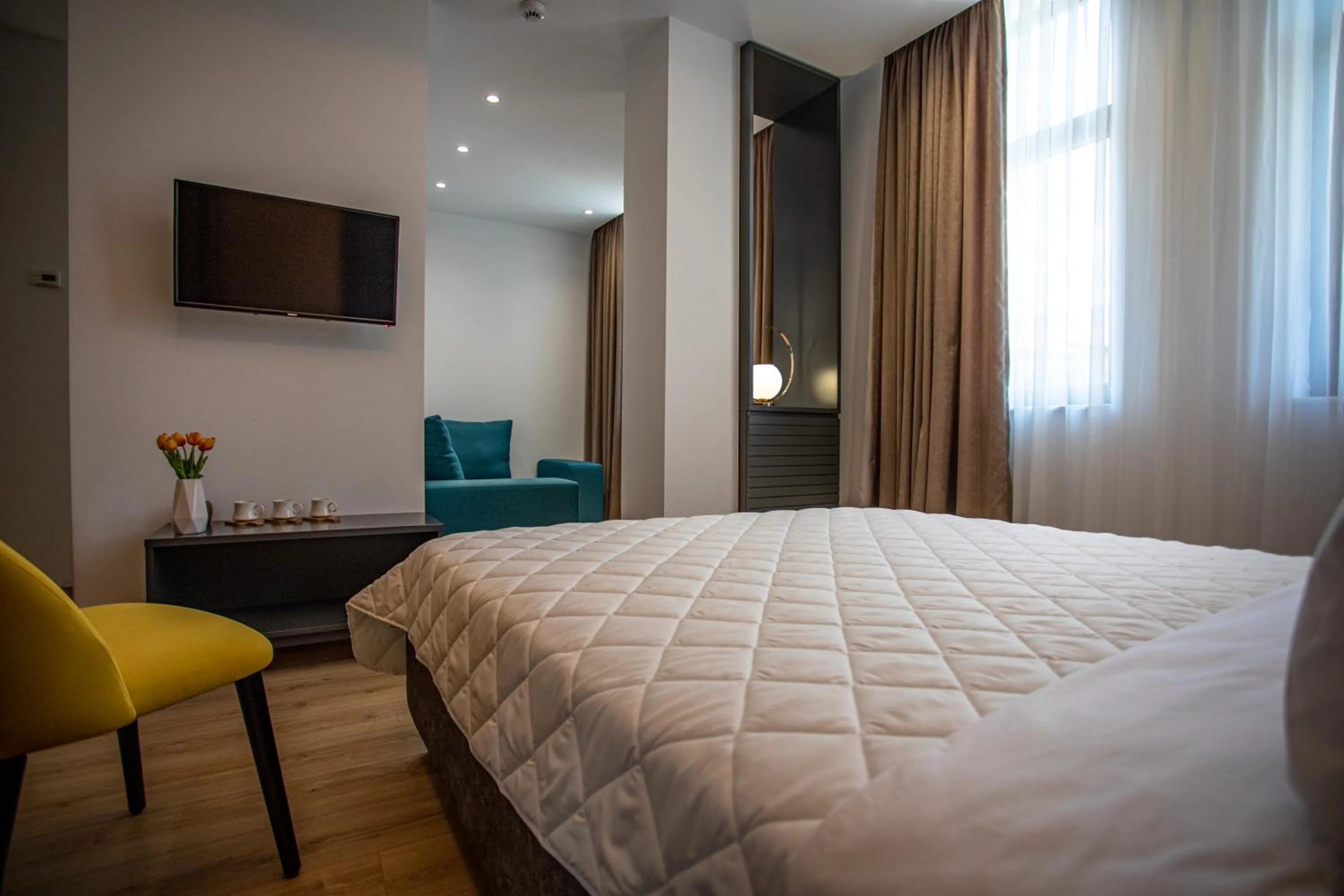 Bed in Grand Central Hotel