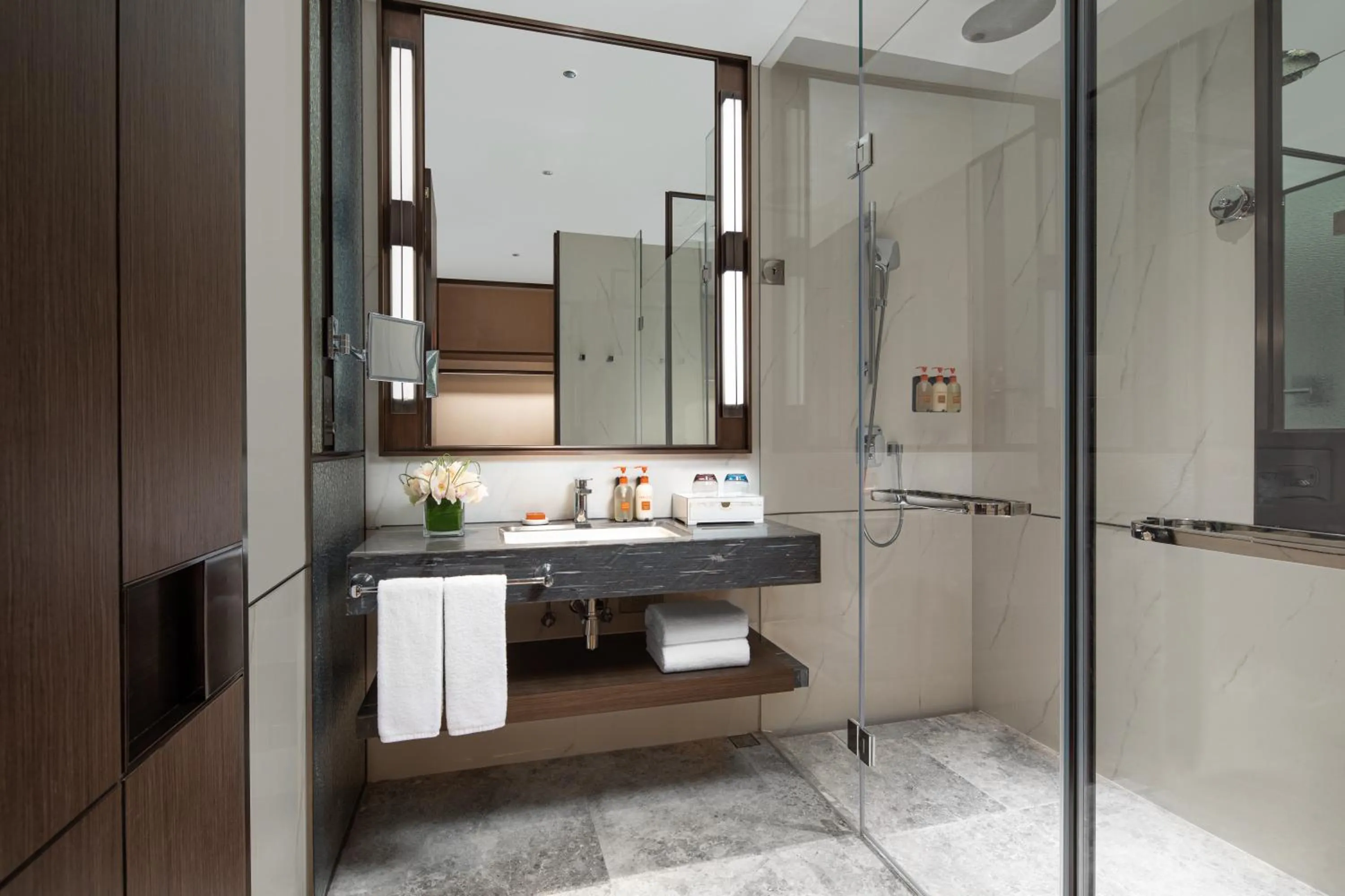 Bathroom in Crowne Plaza Shanghai Hongqiao by IHG