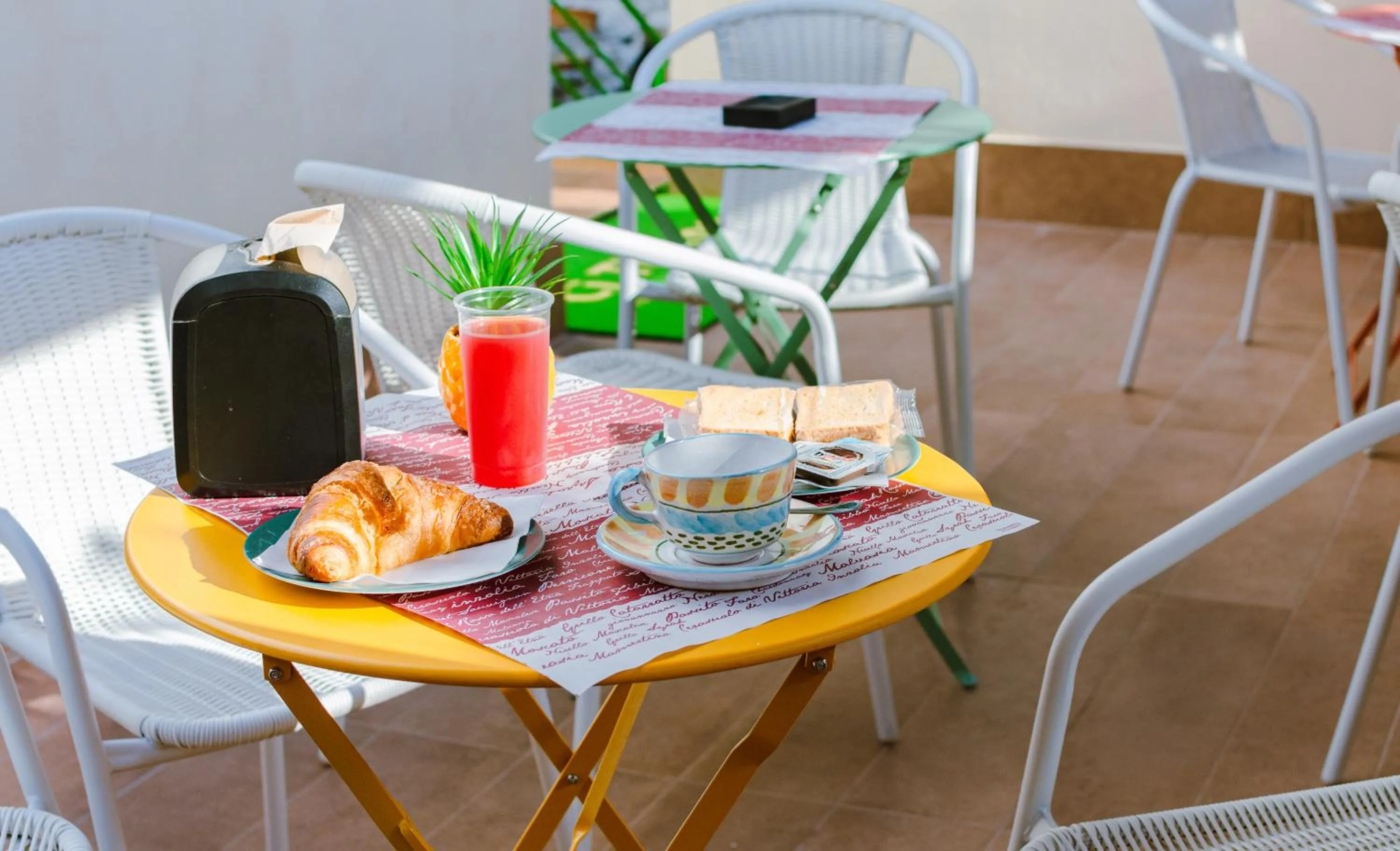 Coffee/tea facilities in Ci Thorno Hotel