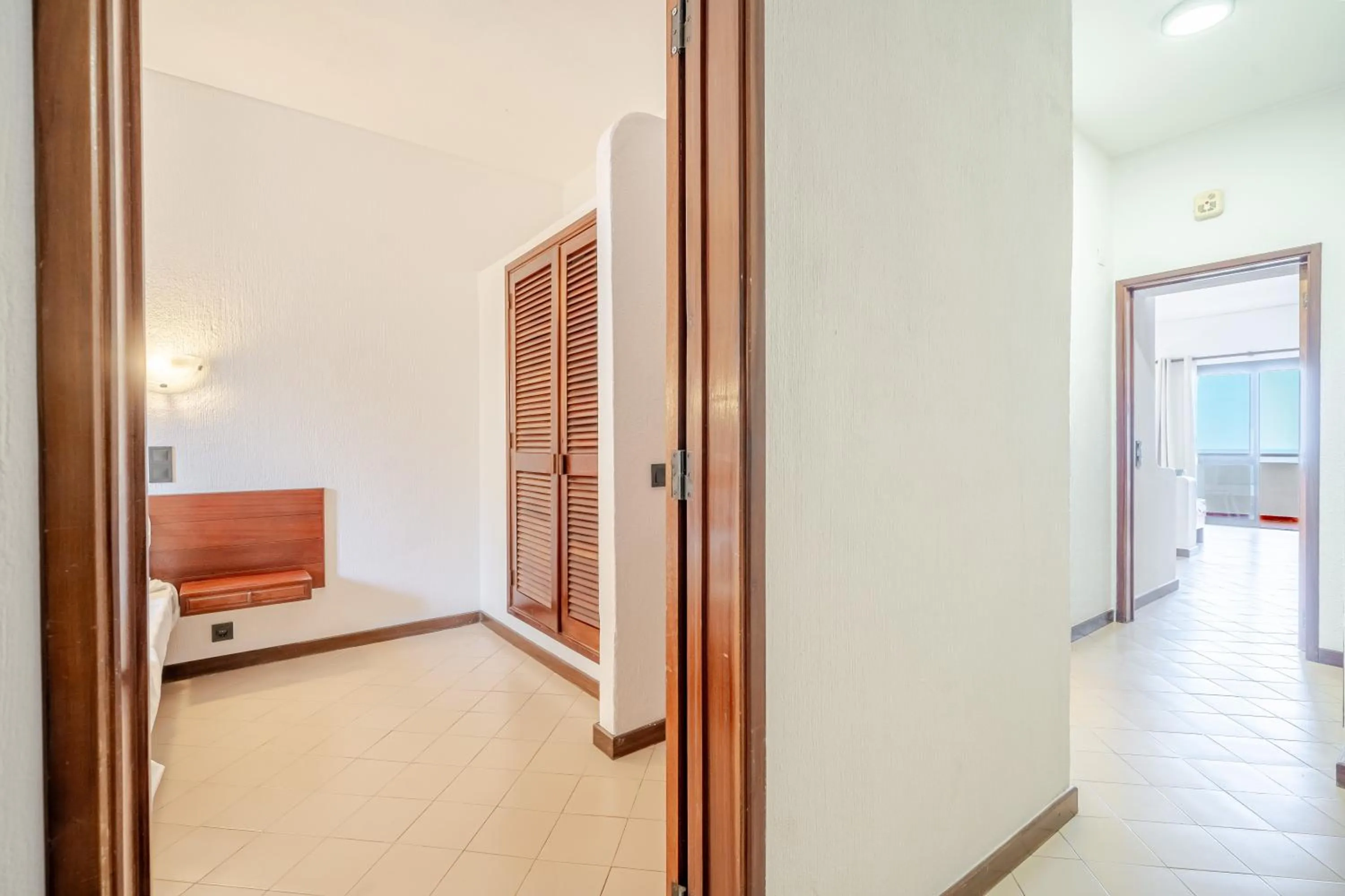 Bedroom in Bellavista Jardim By BeGuest