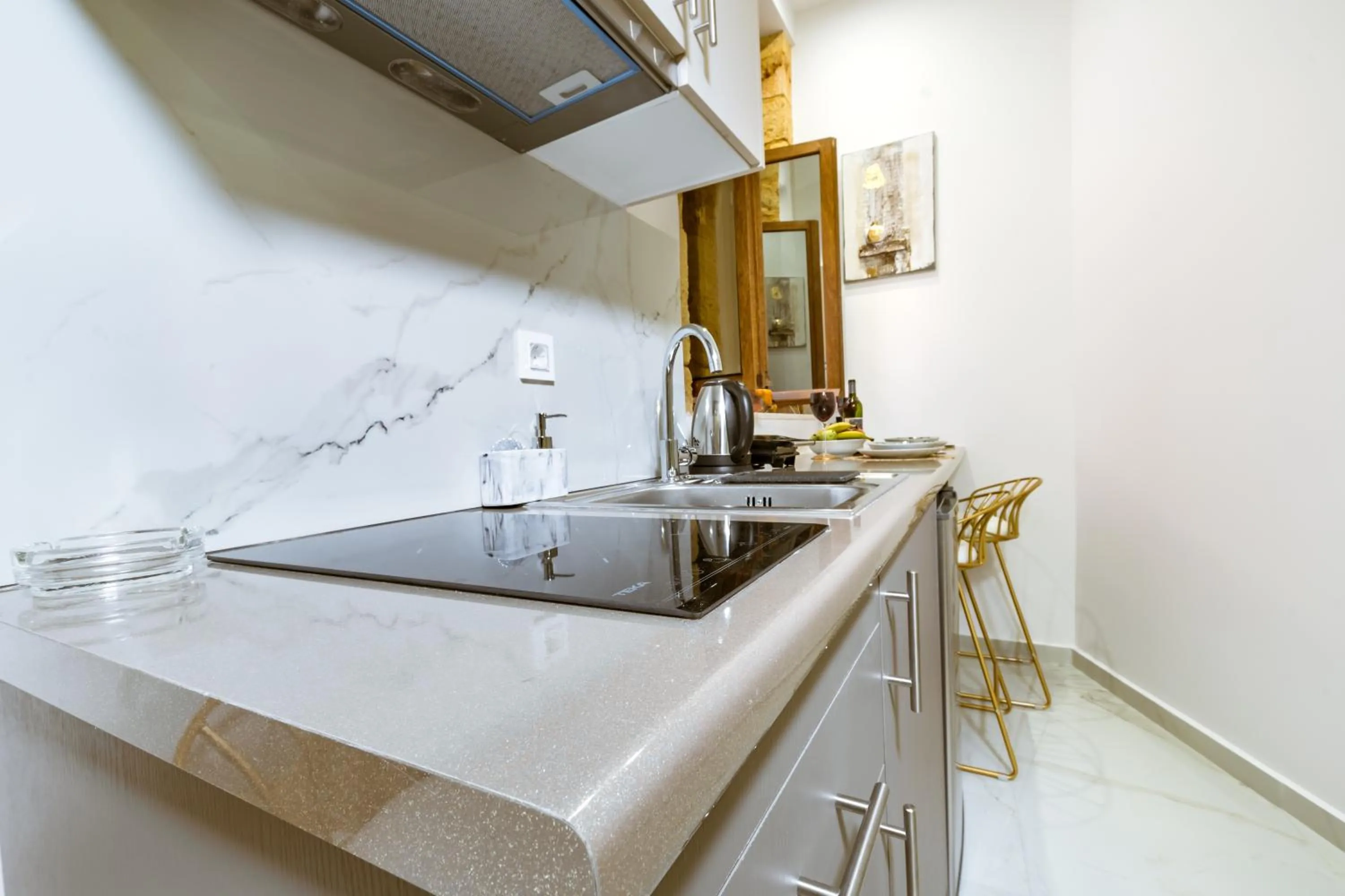 Konmari Boutique Suites