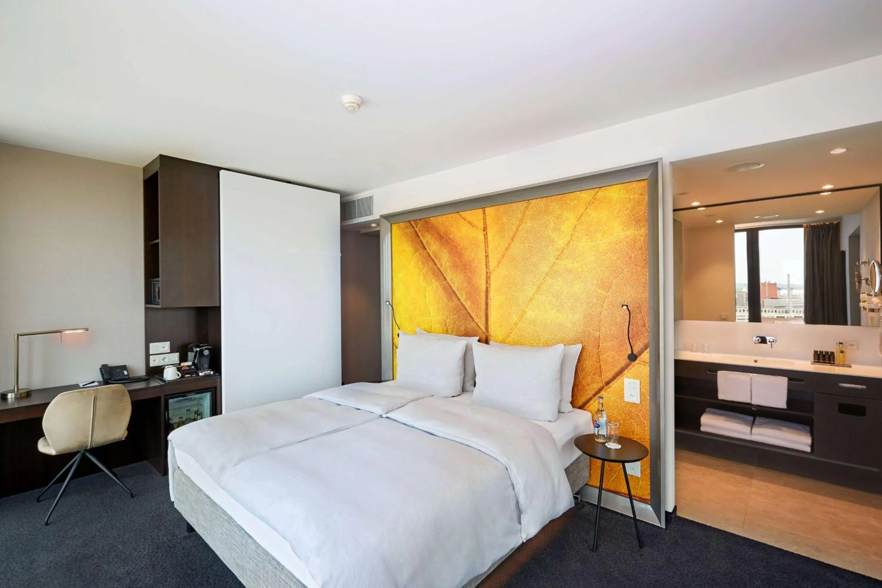 Photo of the whole room, Bed in HYPERION Hotel Basel