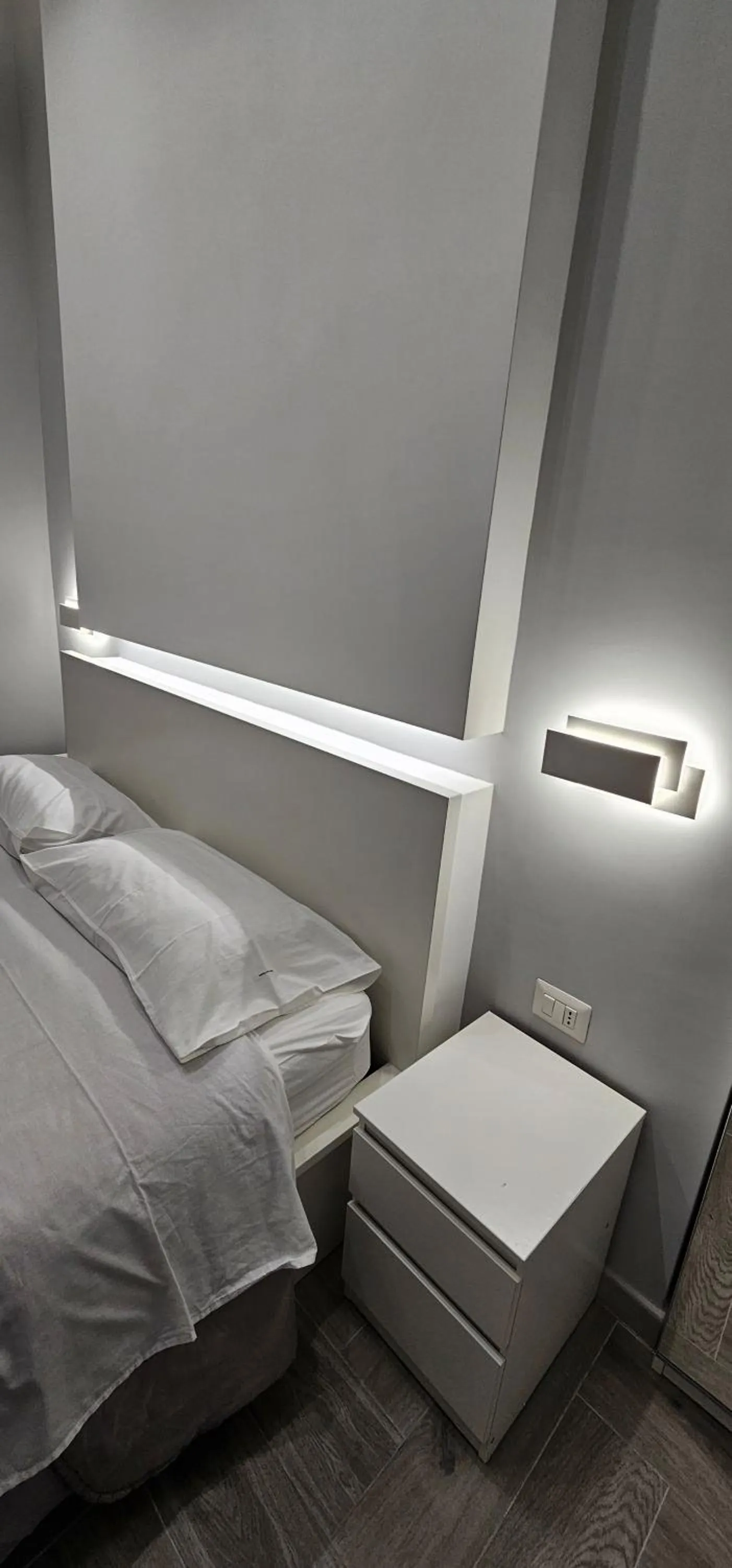 Bed in Duomo View Naples