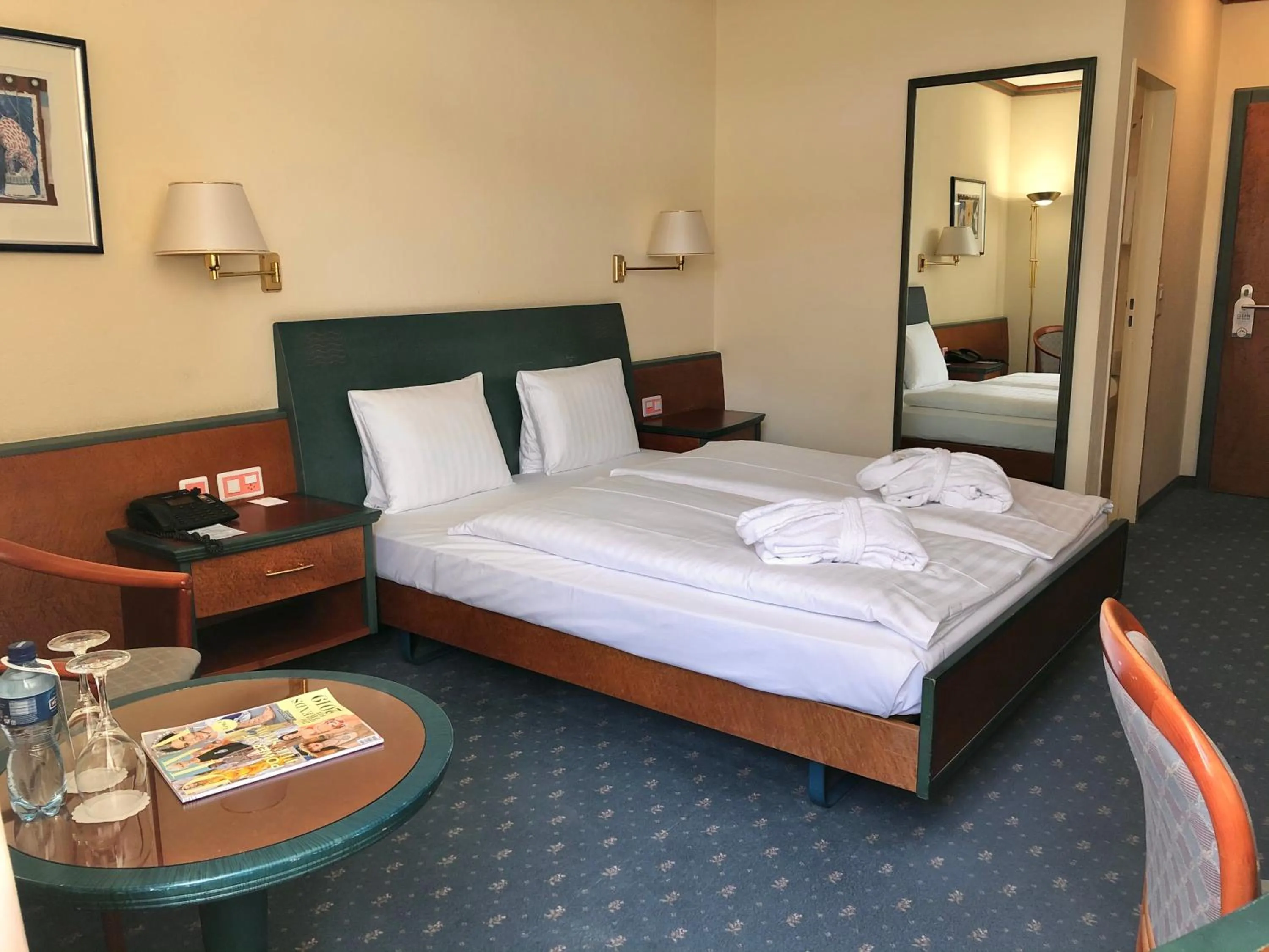 Bed in Thermal Hotels & Walliser Alpentherme Leukerbad