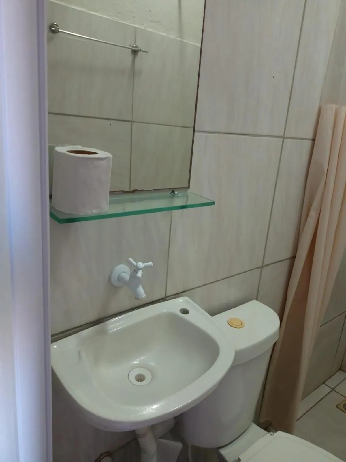 Bathroom in Hotel Oiticica