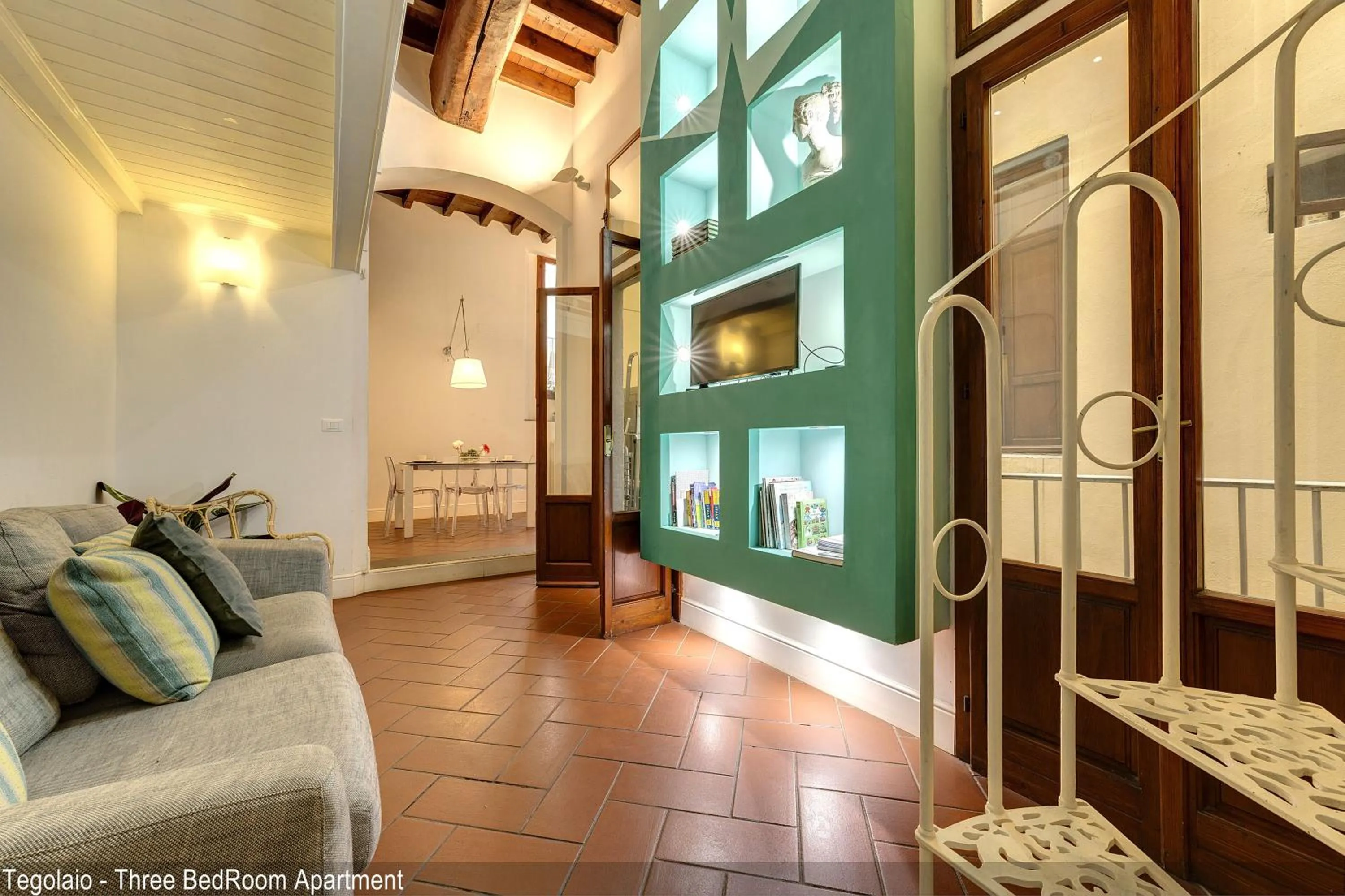 Seating area in Tegolaio Apartments by Mamo Florence