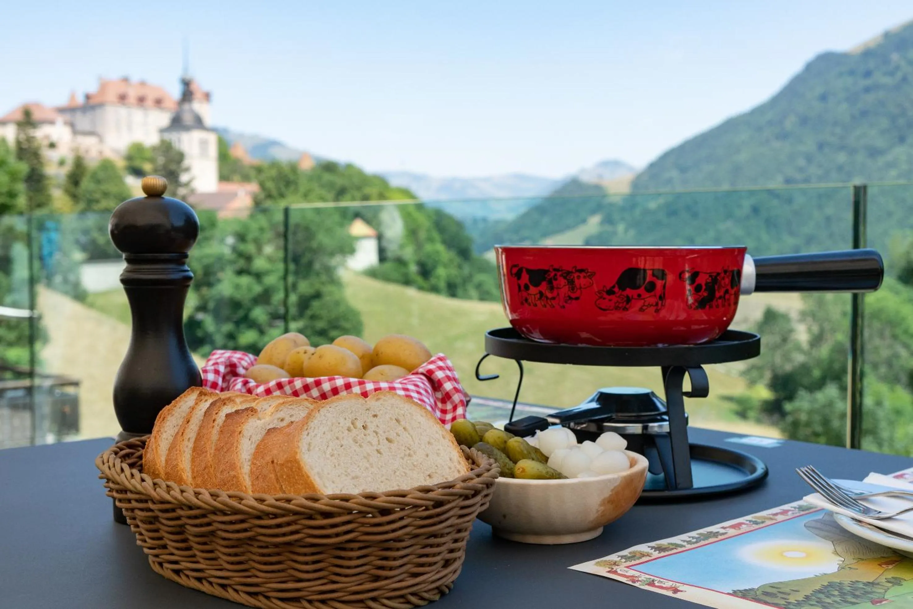 Restaurant/places to eat in Hôtel de Gruyères