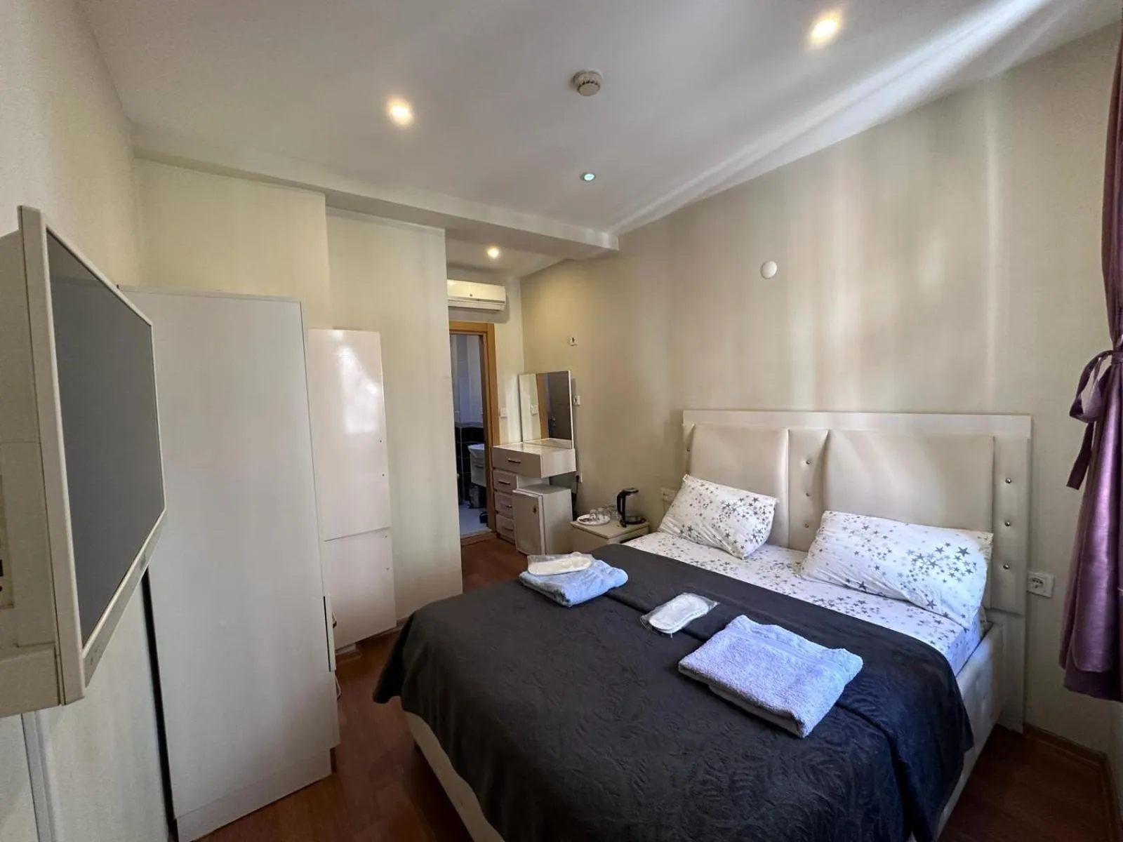 Bed in MYMOON Residence