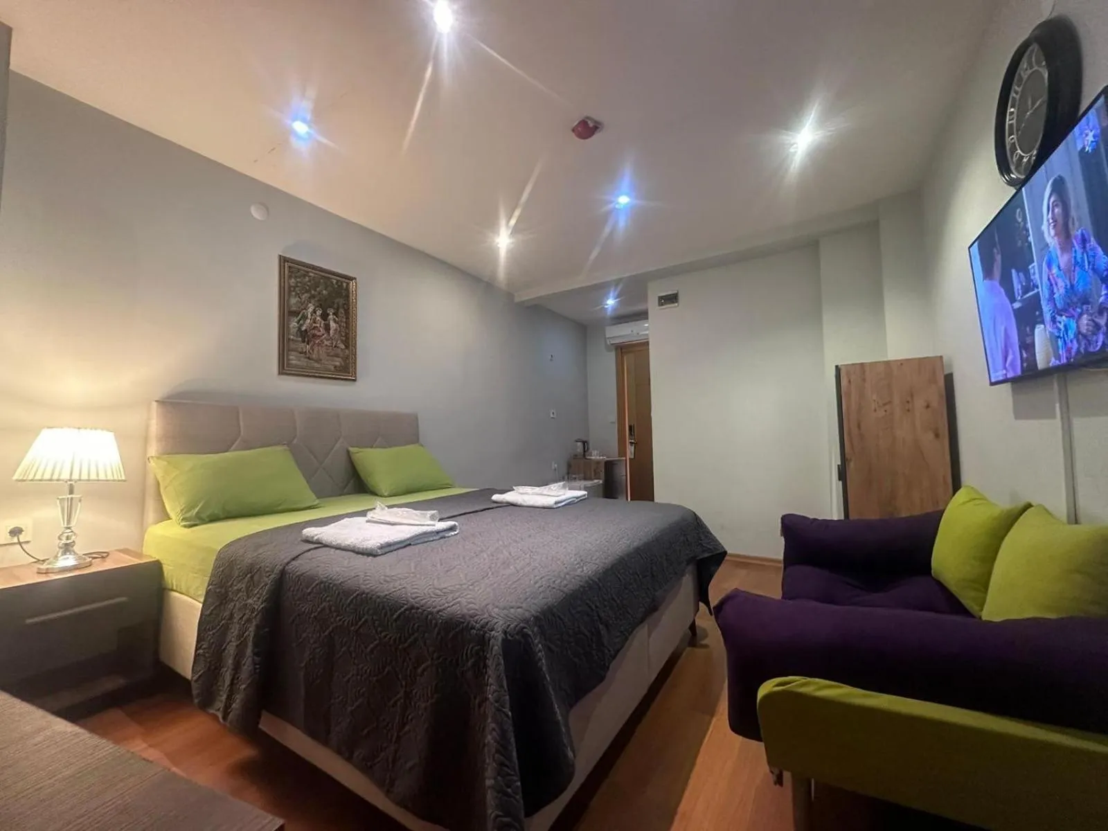 Bed in MYMOON Residence