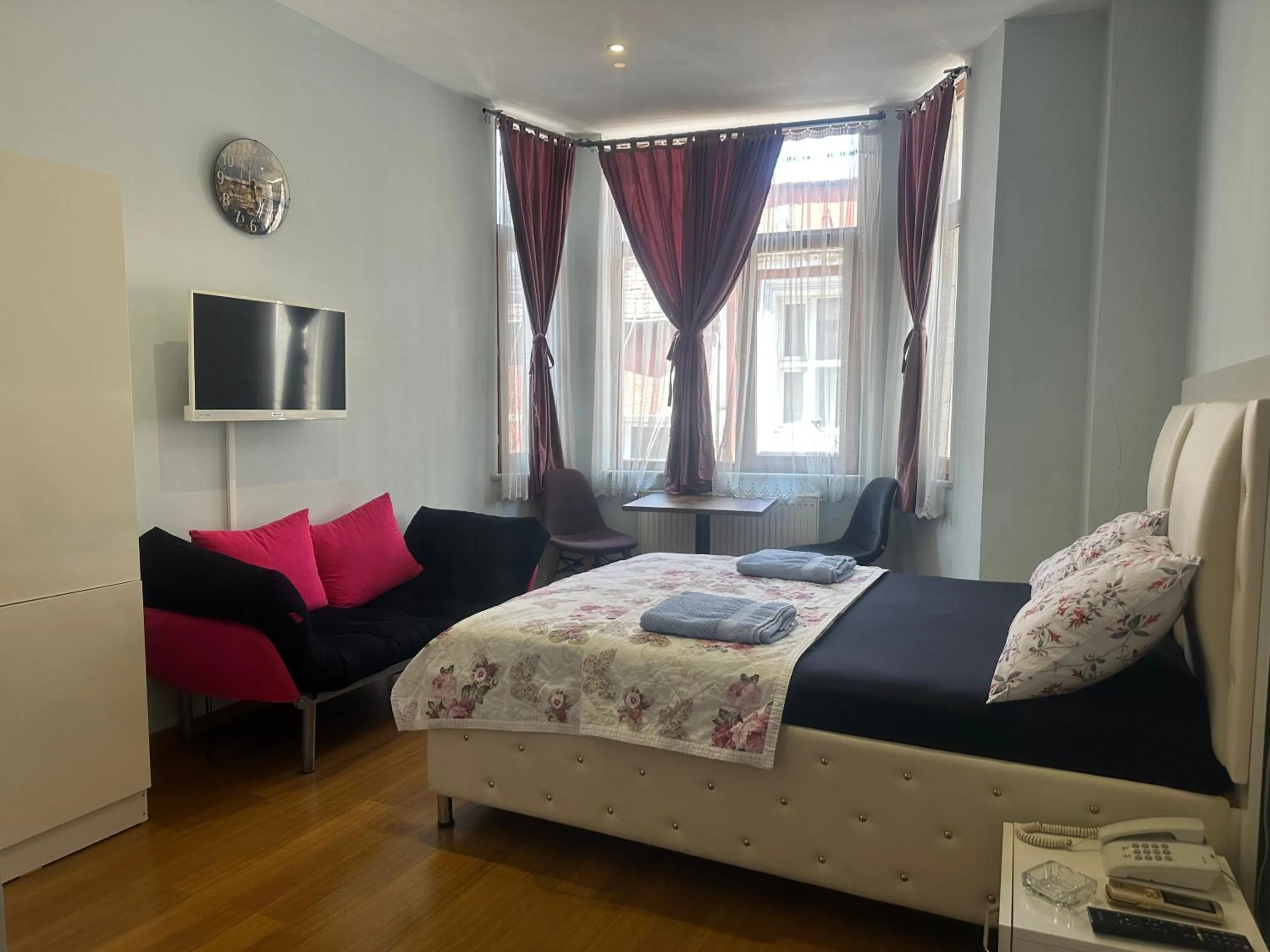 Bed in MYMOON Residence