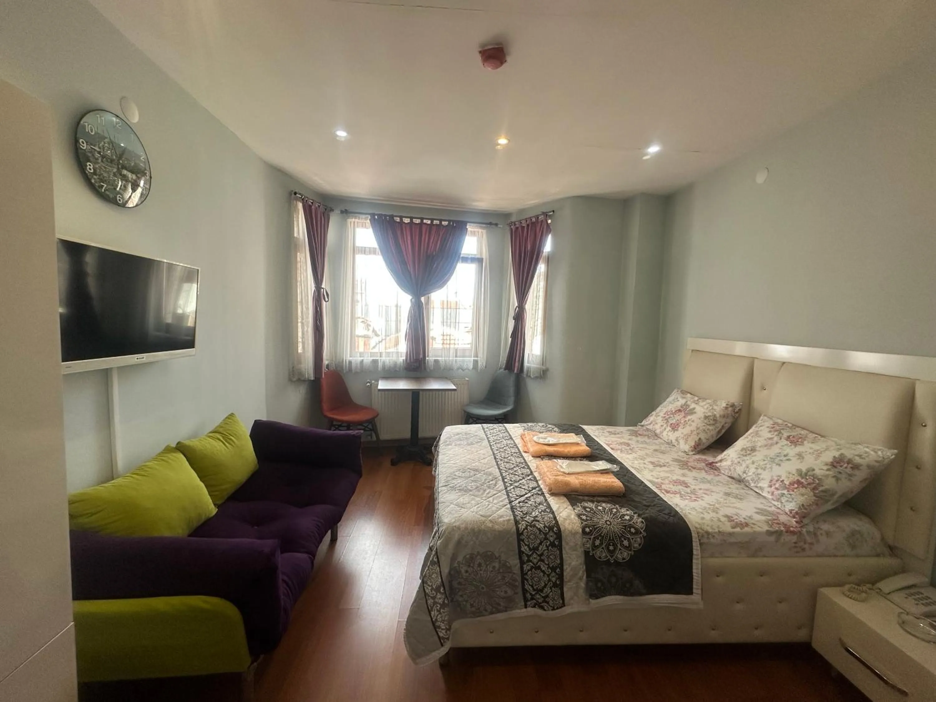 Bed in MYMOON Residence